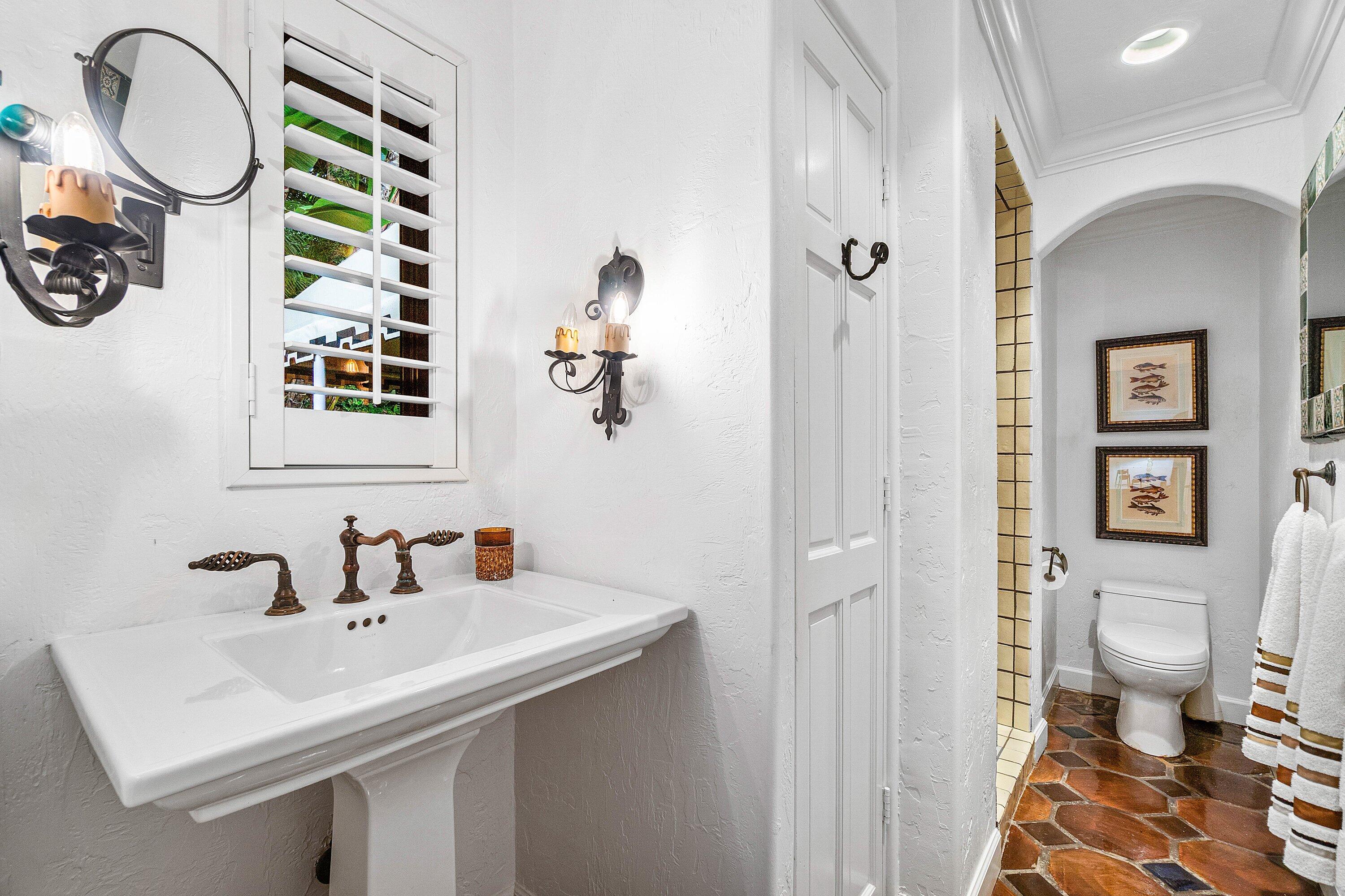 226 Chilean Avenue 1&2