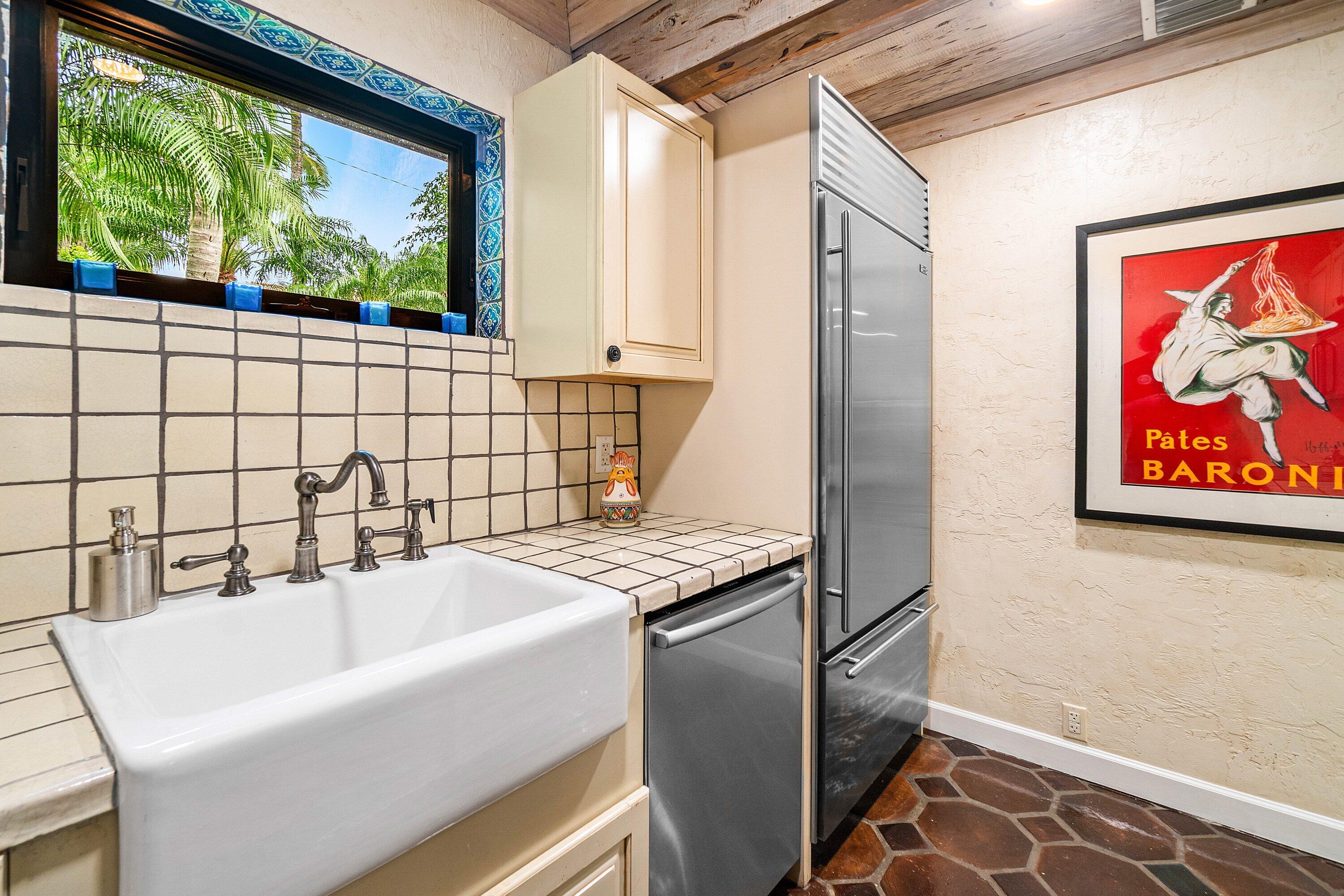 226 Chilean Avenue 1&2