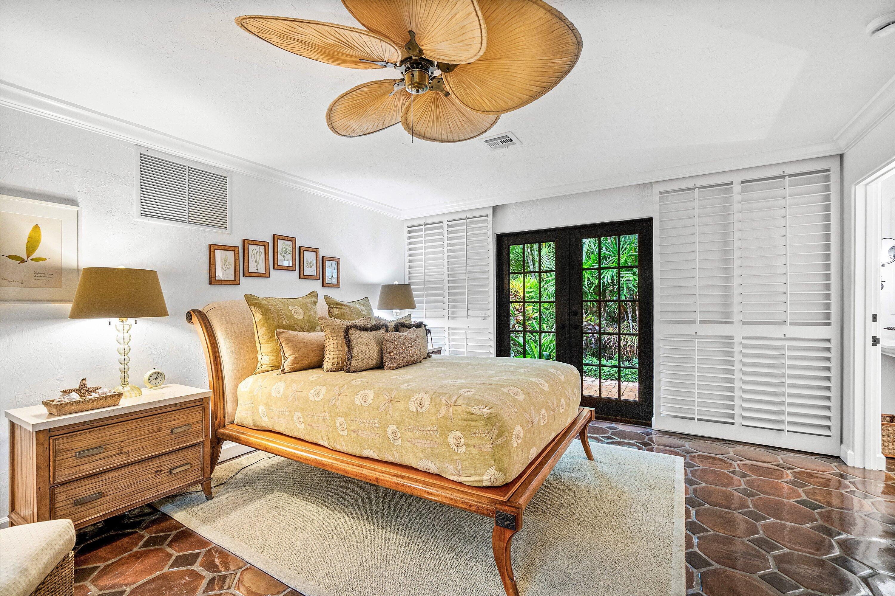 226 Chilean Avenue 1&2