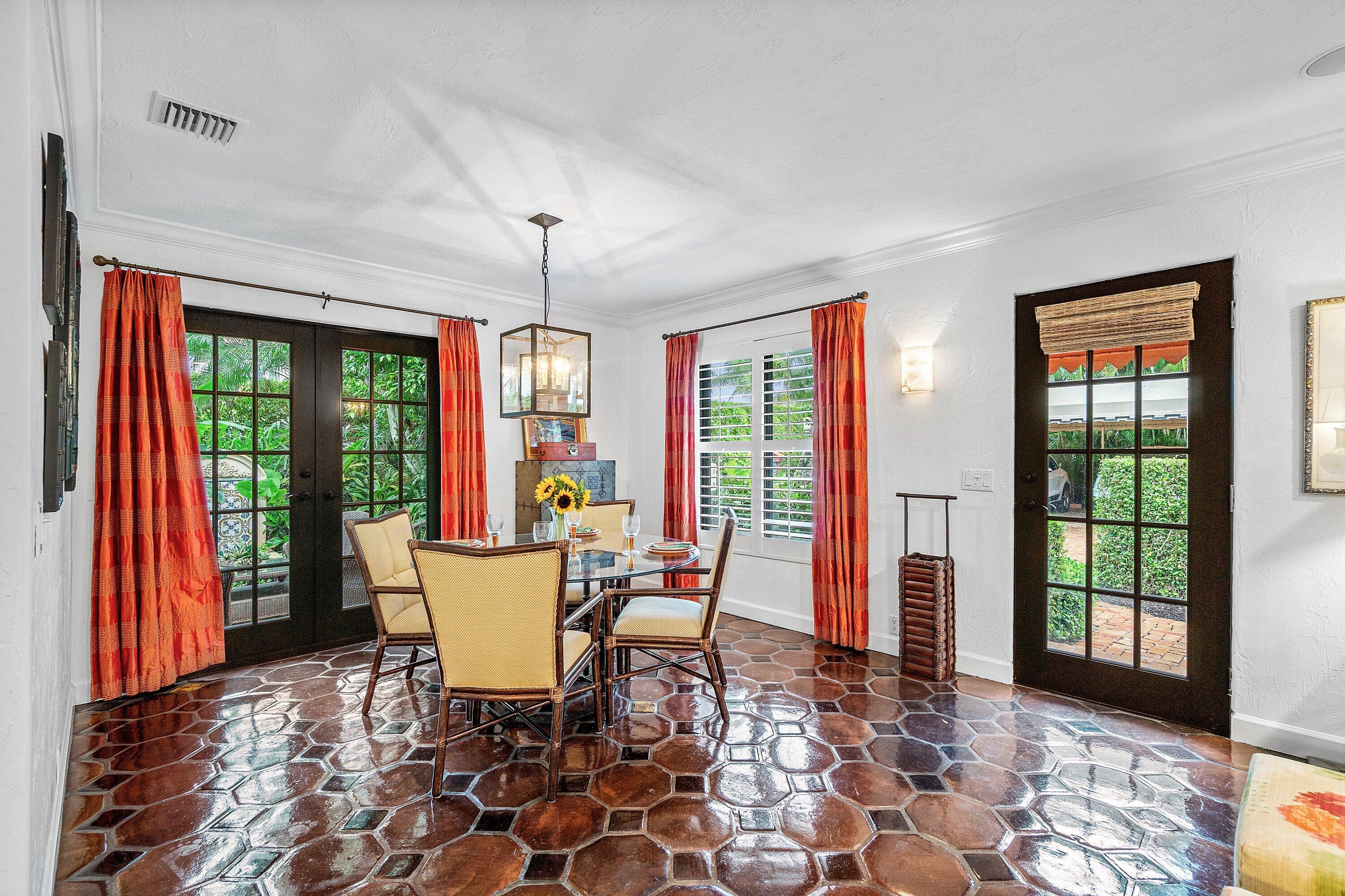 226 Chilean Avenue 1&2