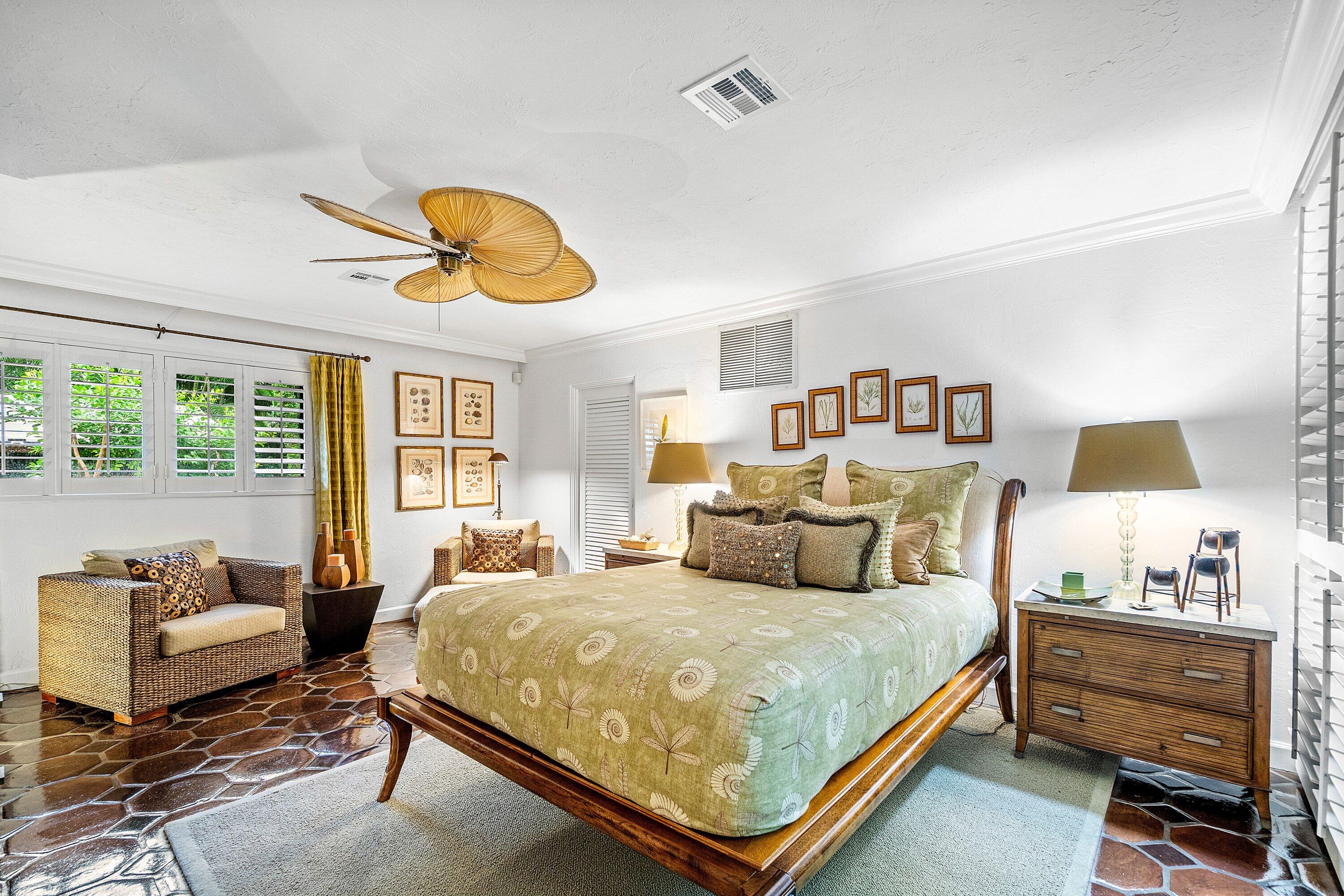 226 Chilean Avenue 1&2