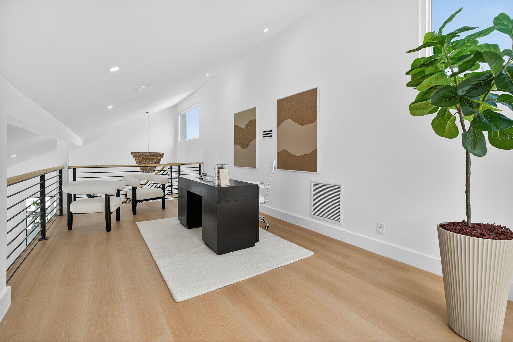 17060 Traverse Circle