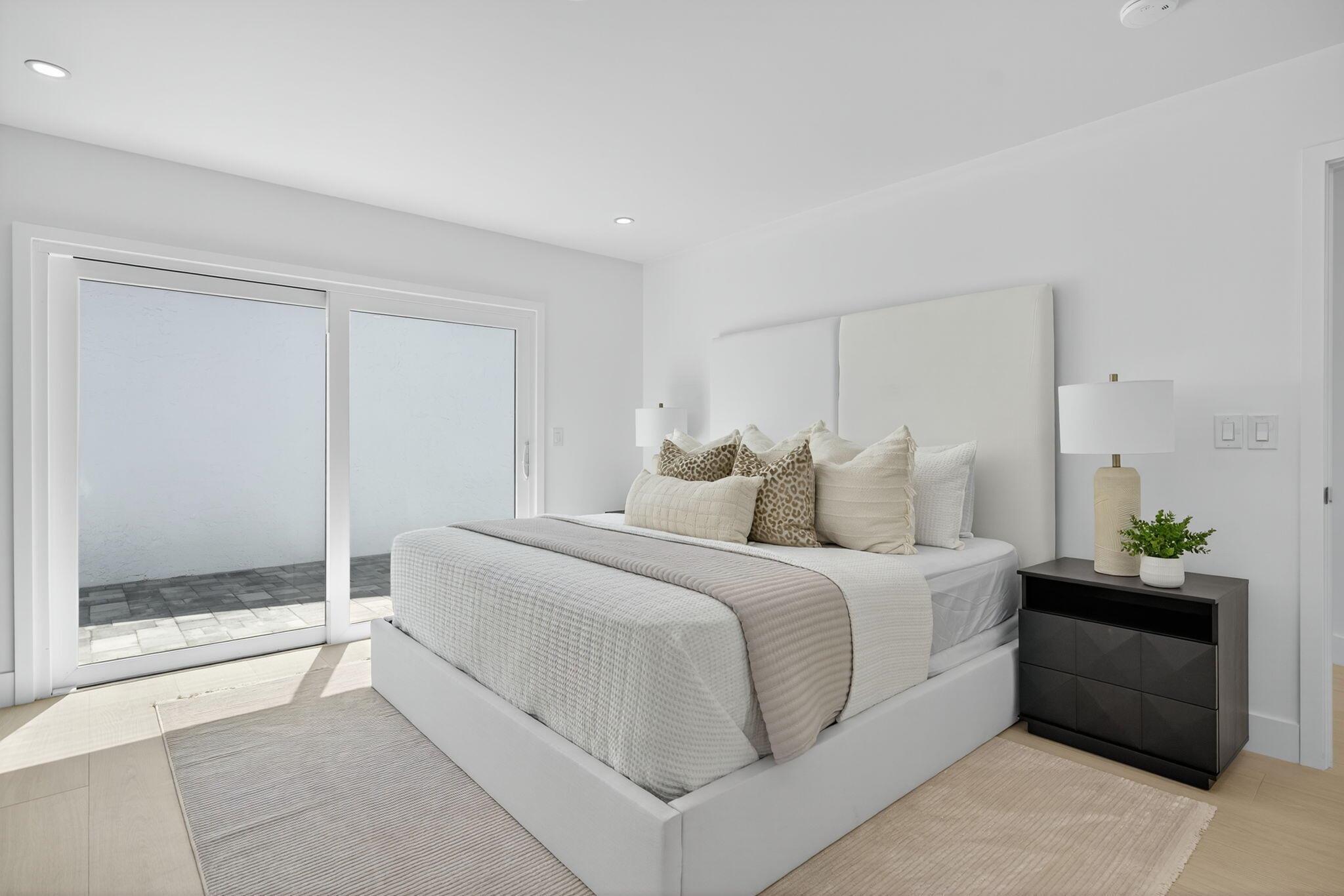 17060 Traverse Circle