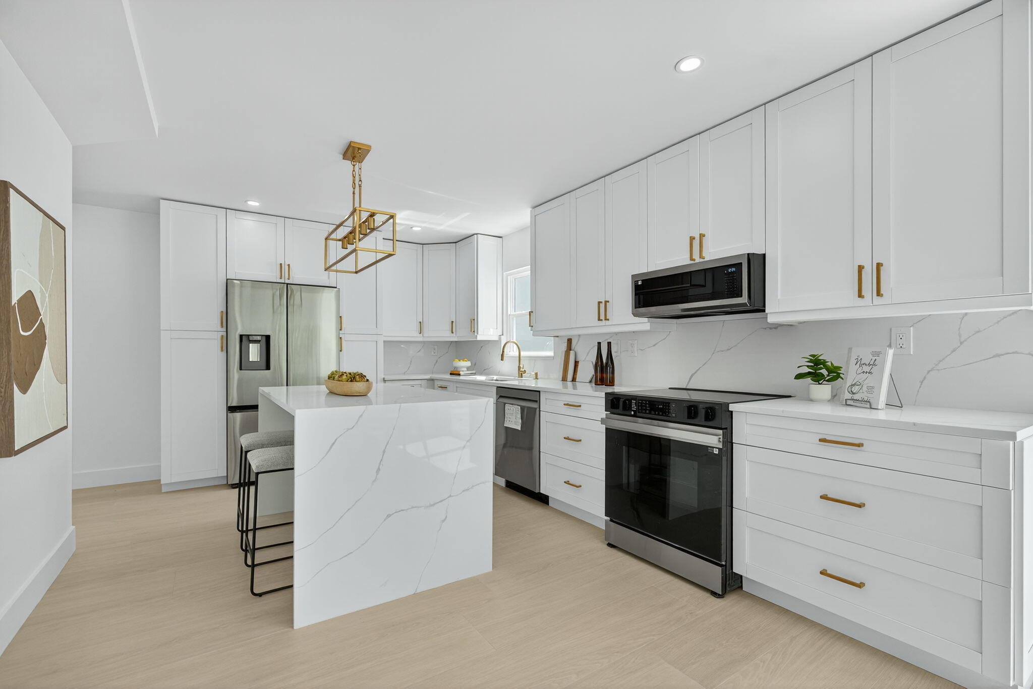 17060 Traverse Circle