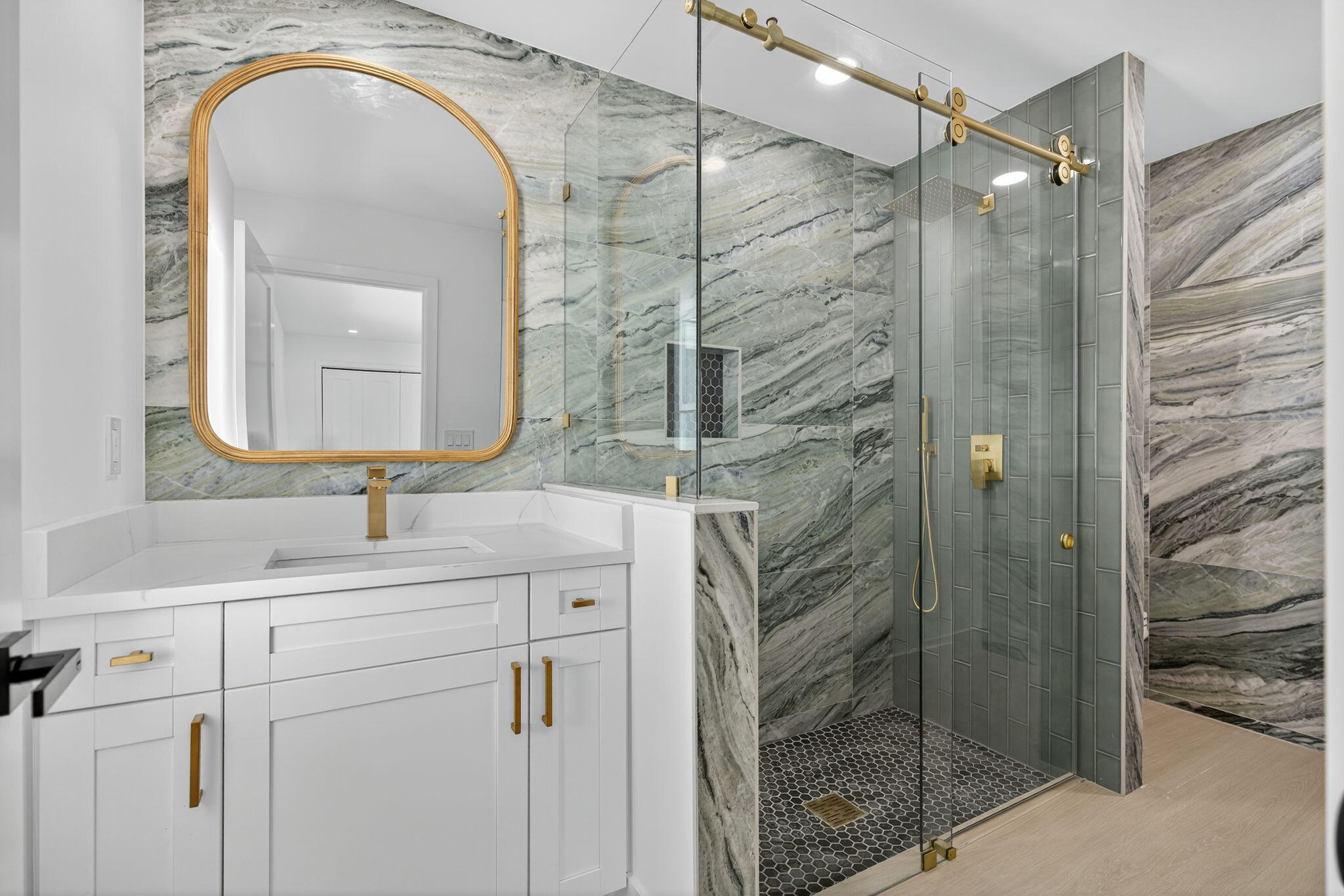 17060 Traverse Circle