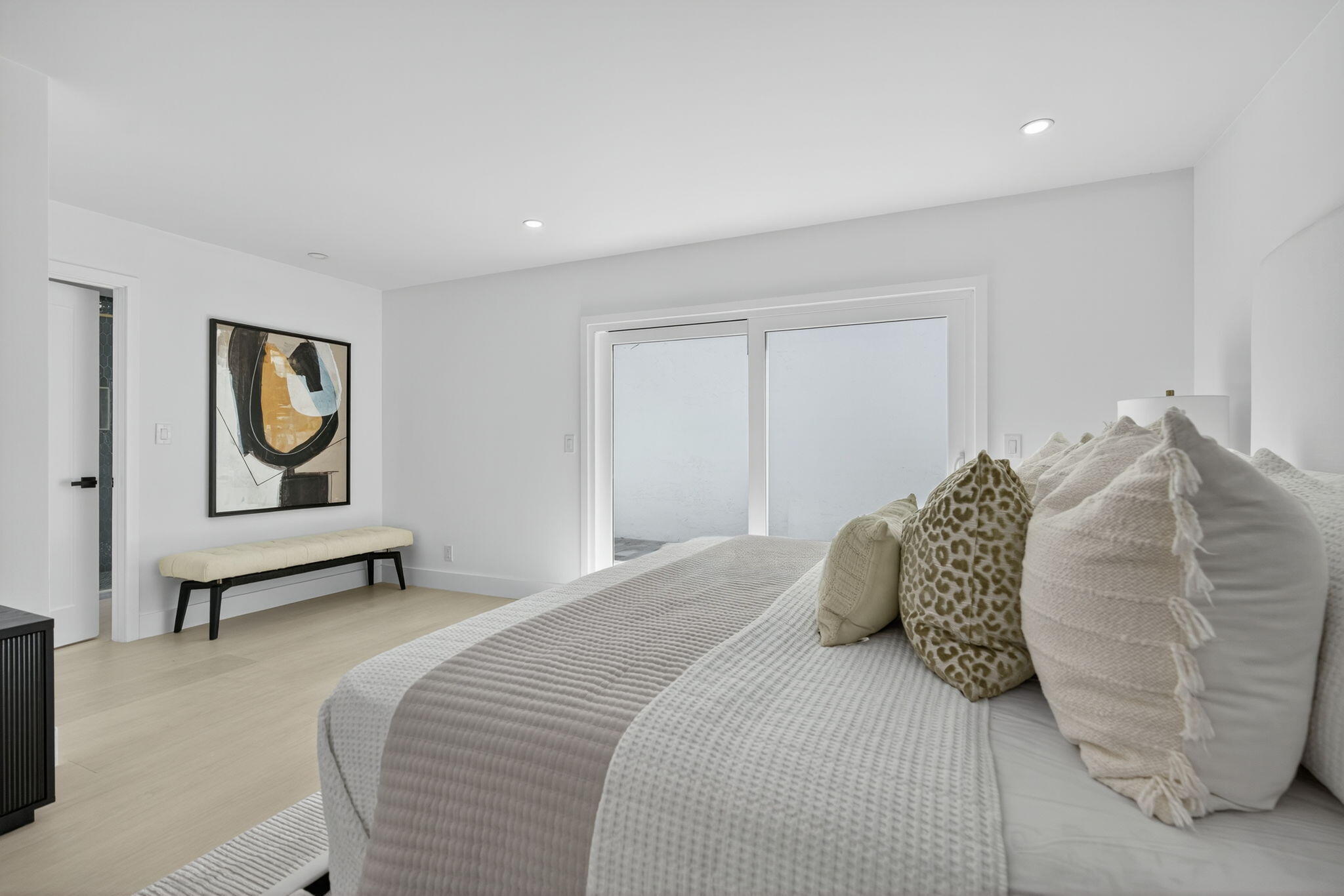 17060 Traverse Circle