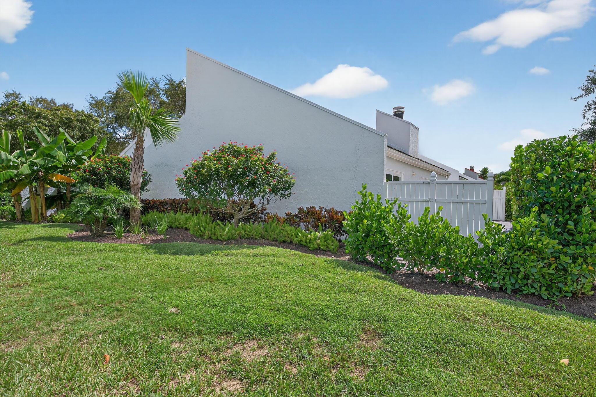 17060 Traverse Circle