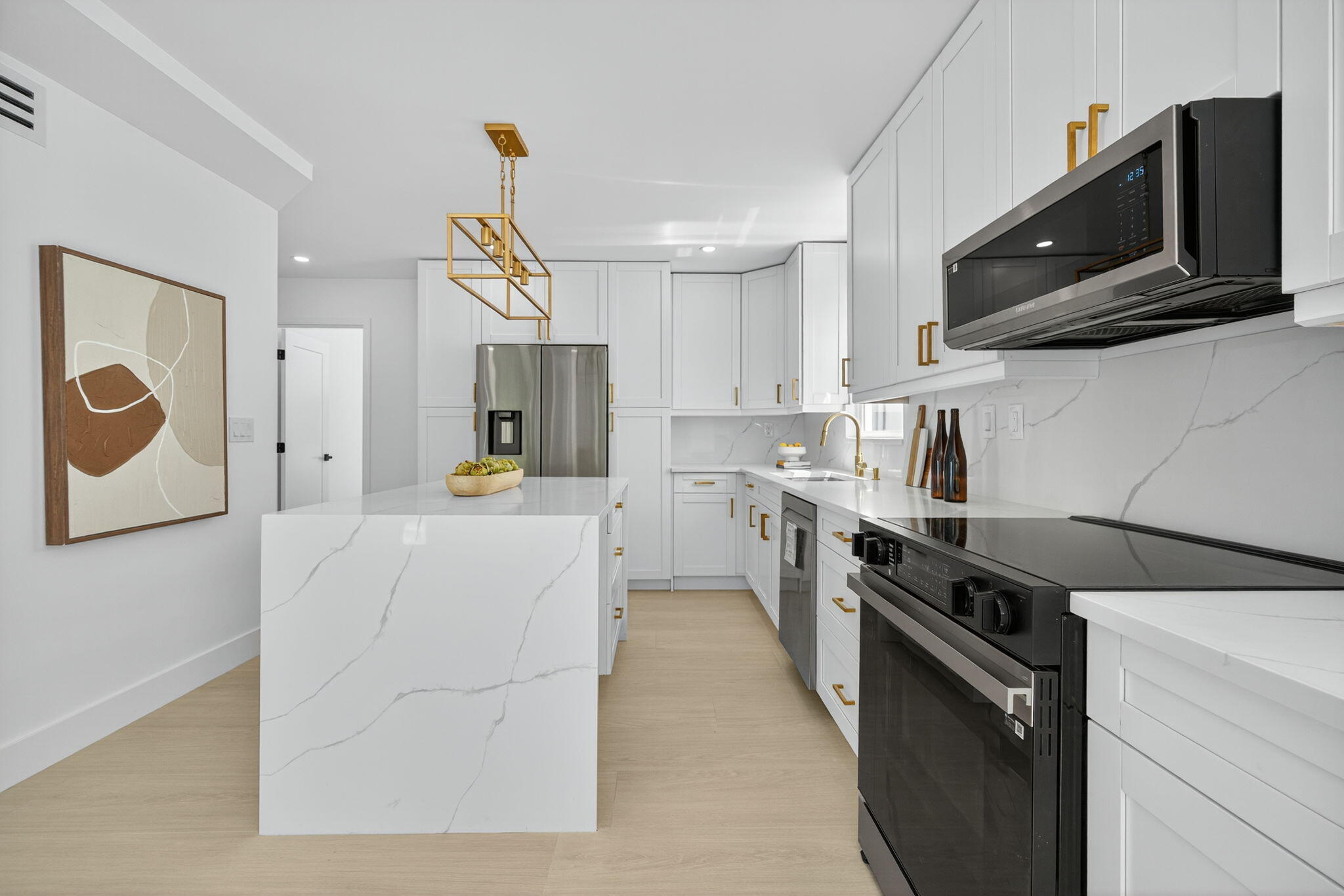 17060 Traverse Circle