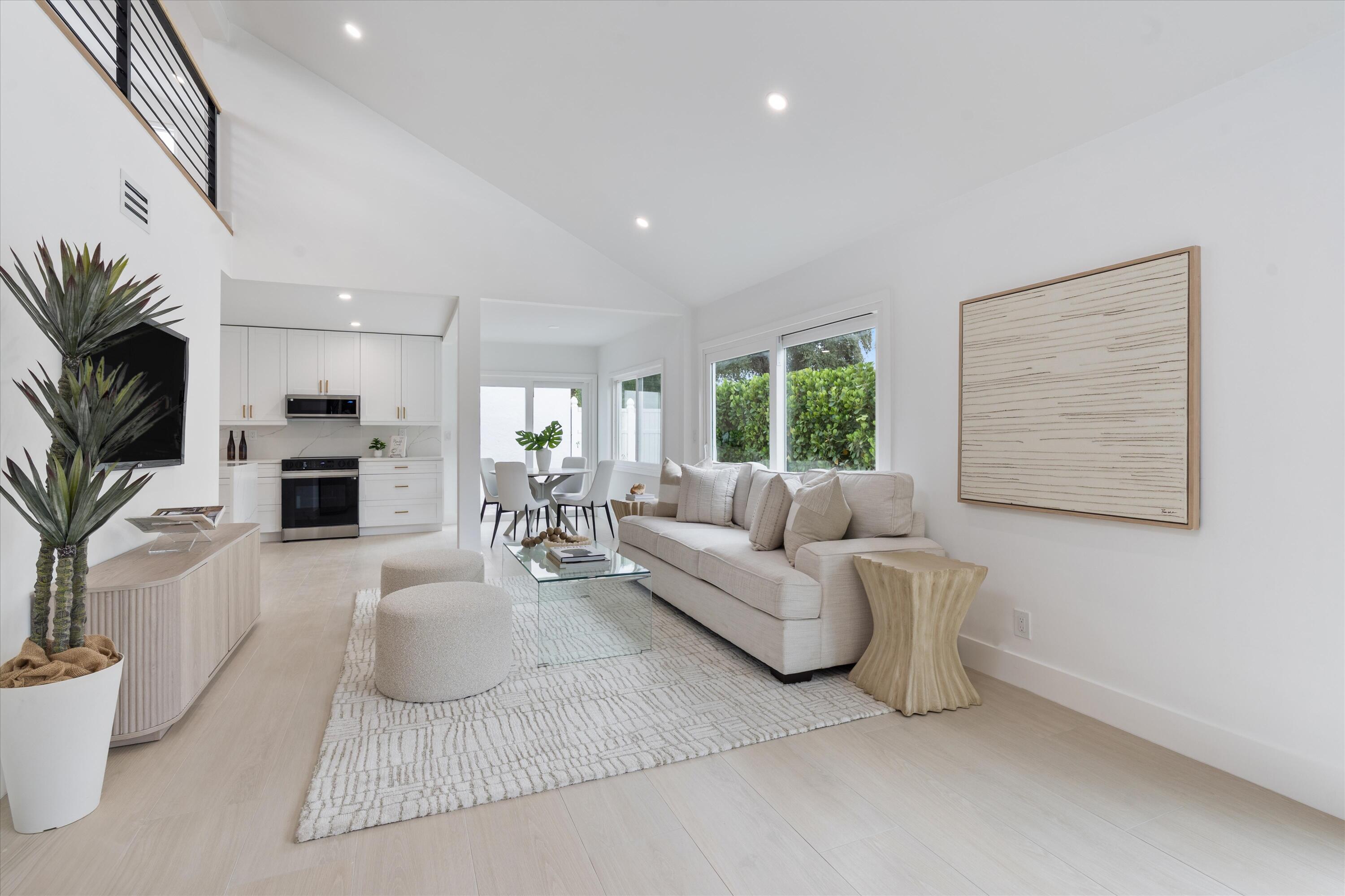 17060 Traverse Circle