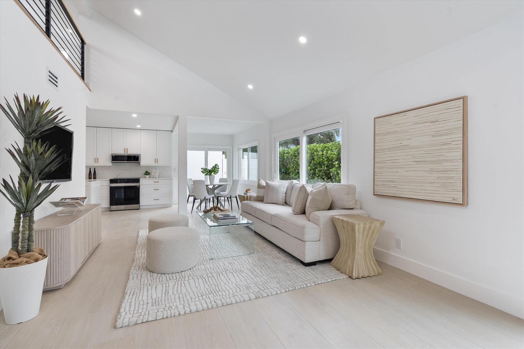 17060 Traverse Circle