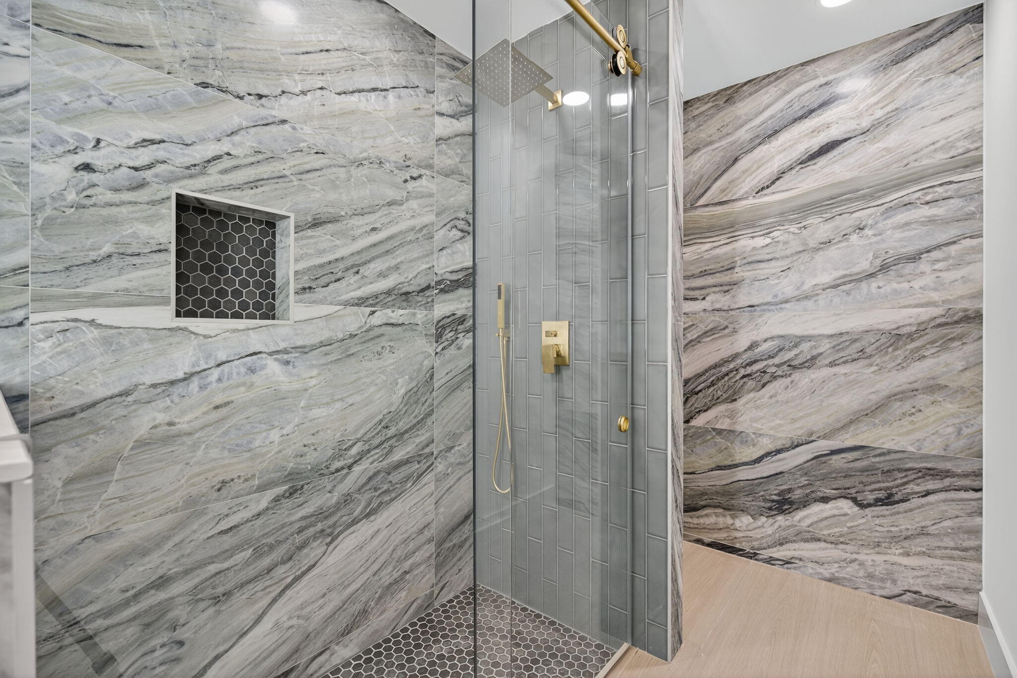 17060 Traverse Circle