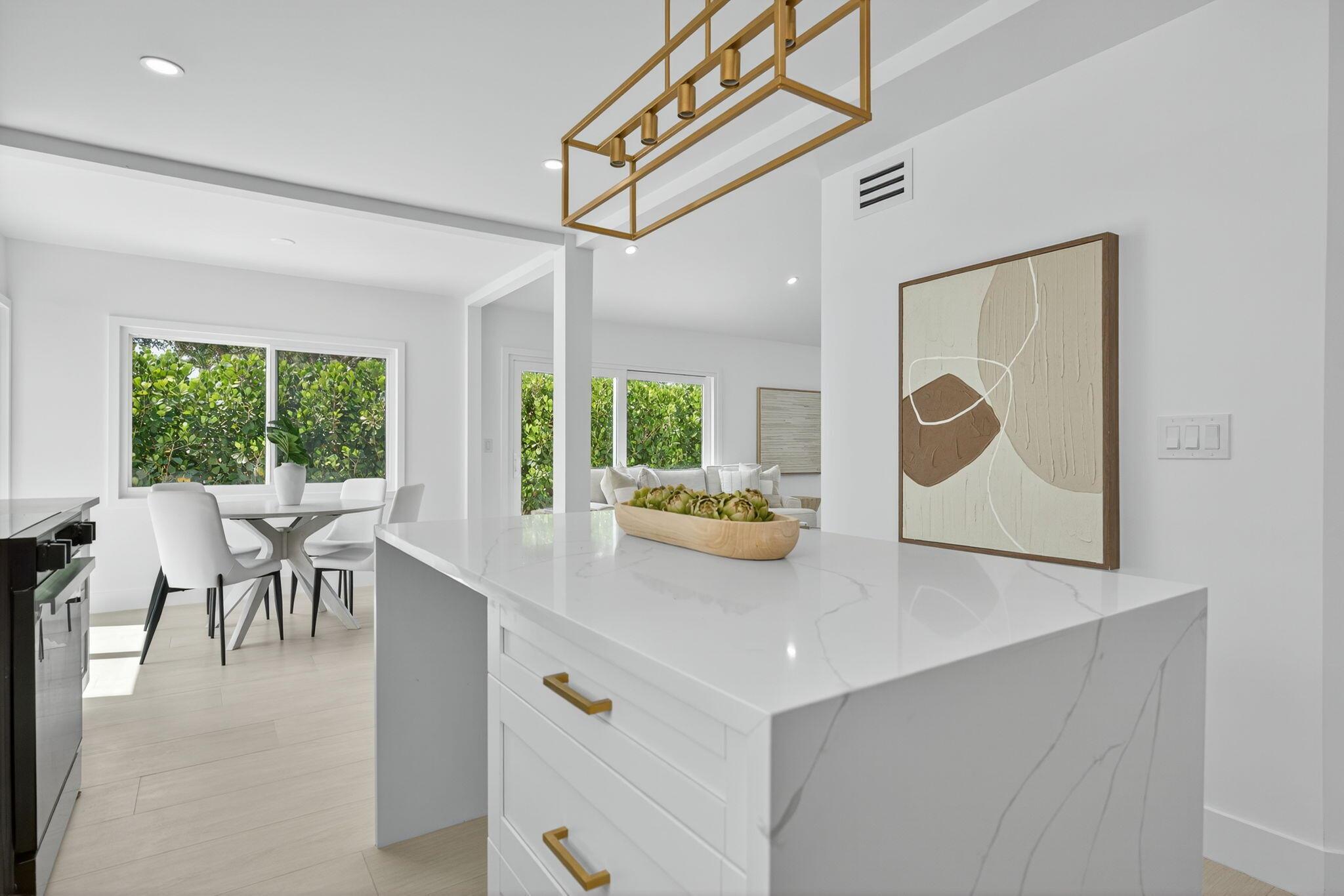 17060 Traverse Circle