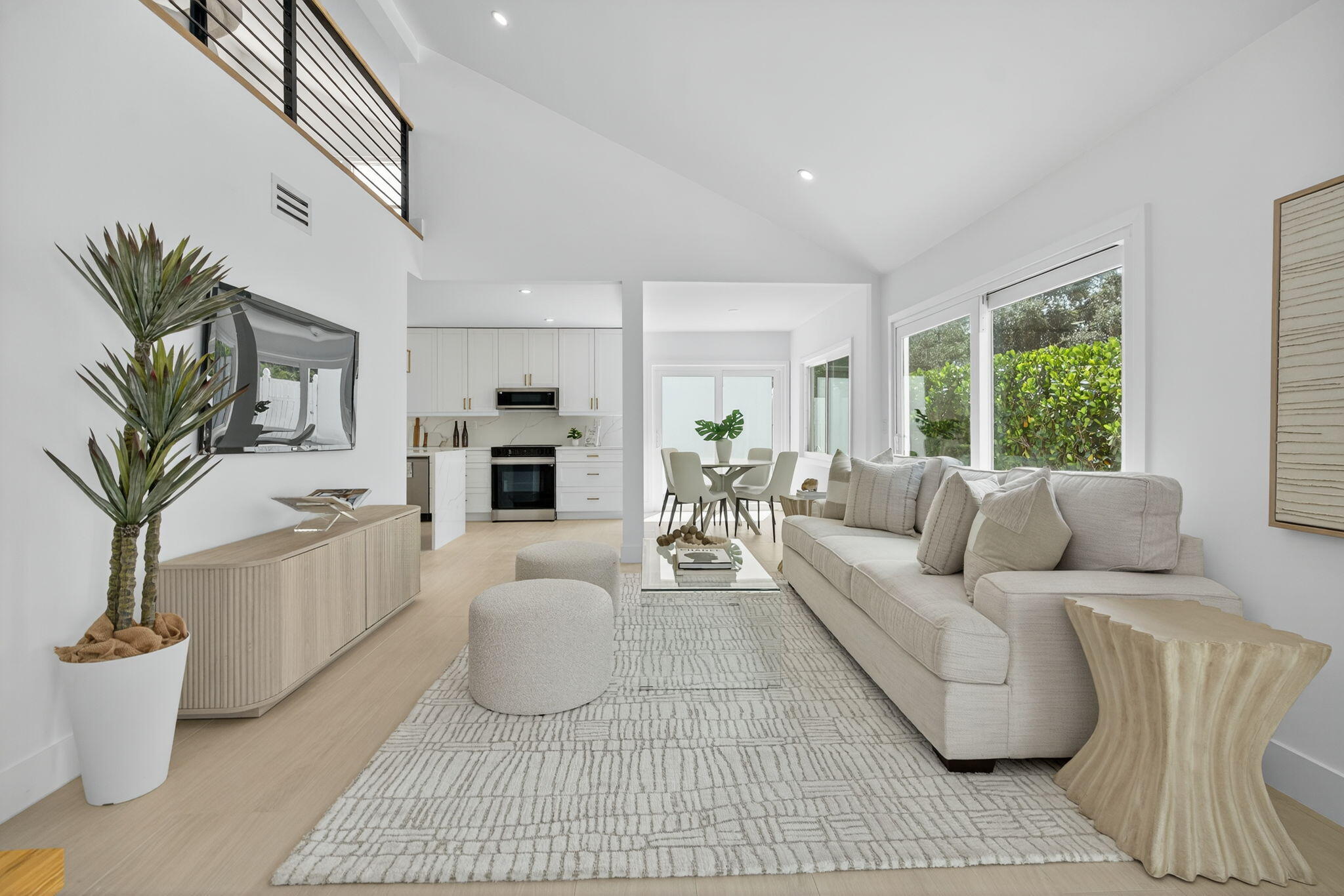 17060 Traverse Circle