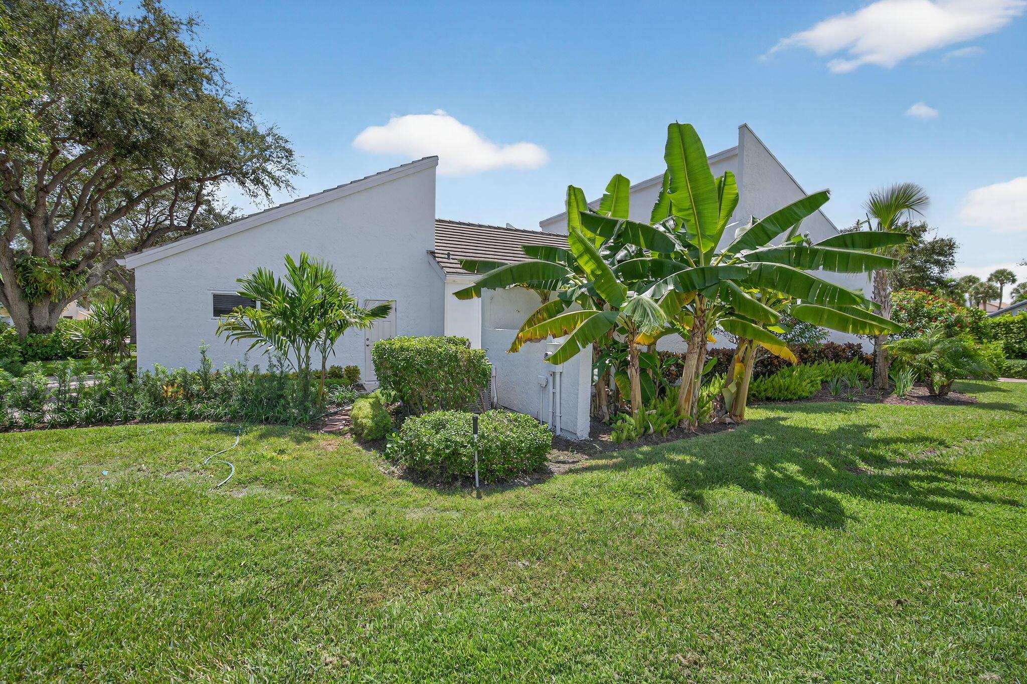 17060 Traverse Circle