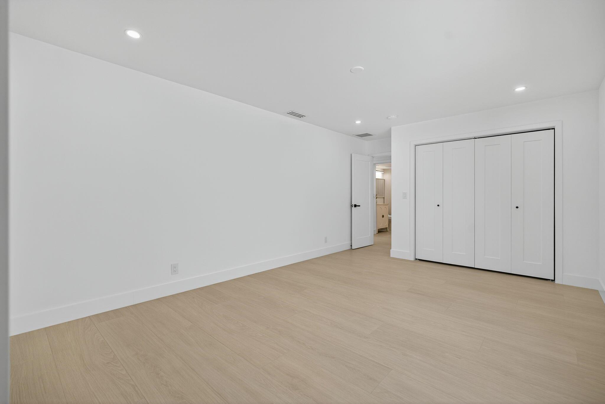 17060 Traverse Circle