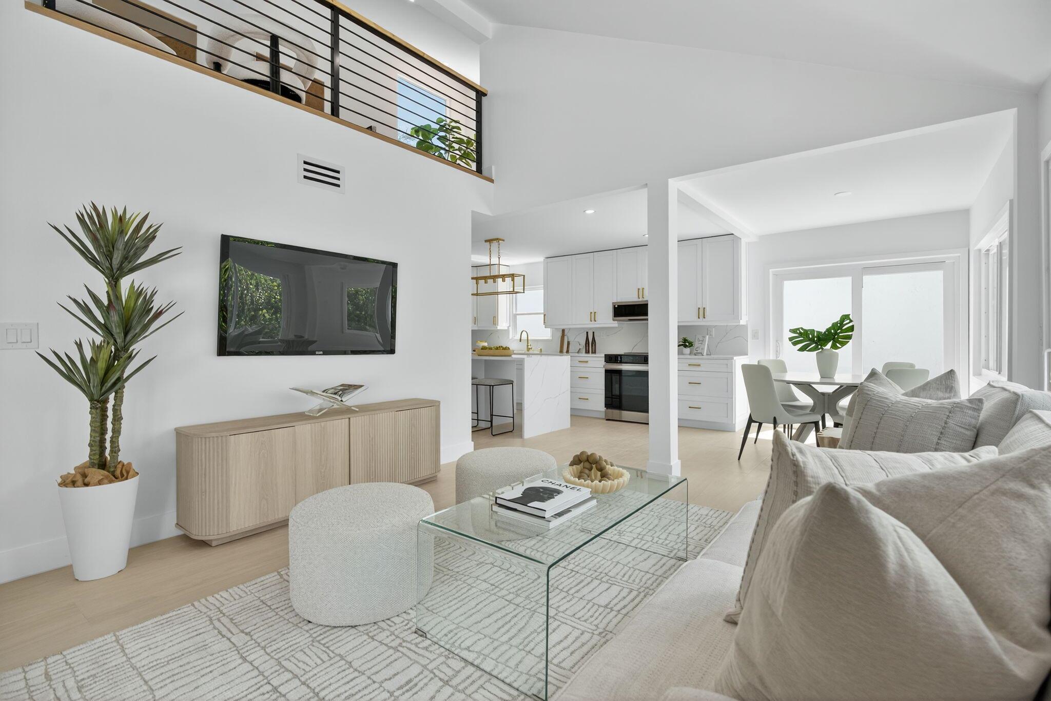 17060 Traverse Circle