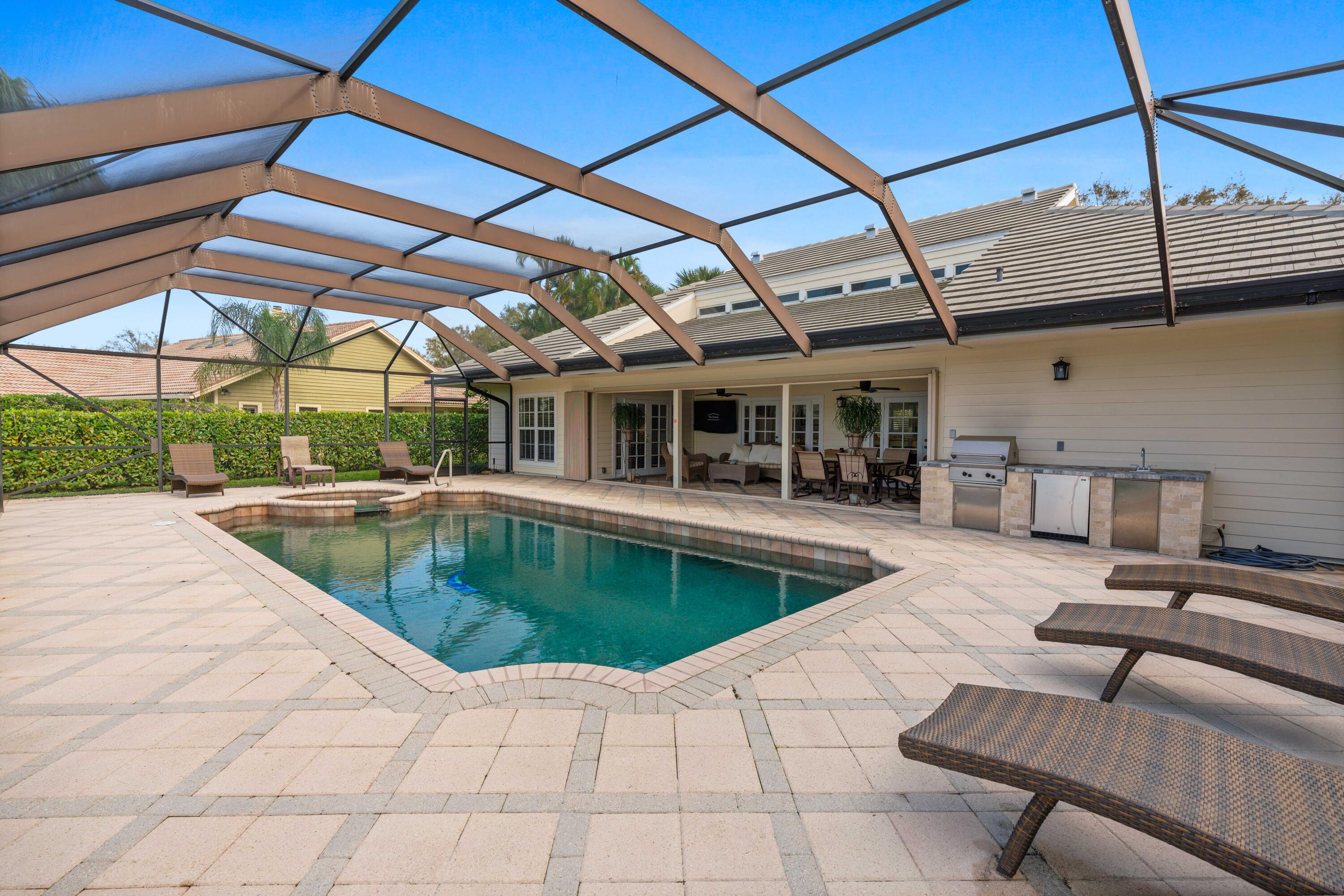 18289 SE Heritage Drive