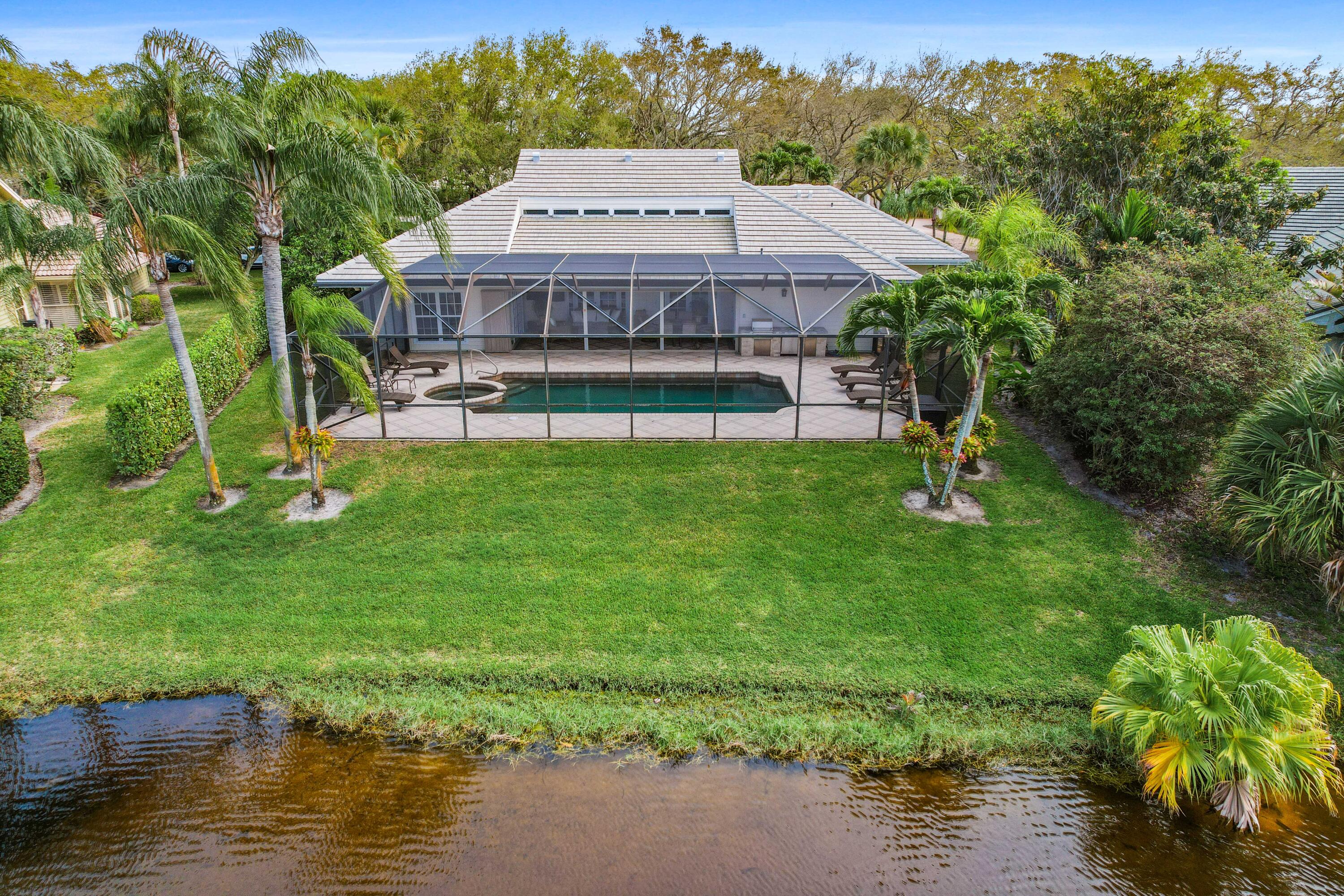 18289 SE Heritage Drive