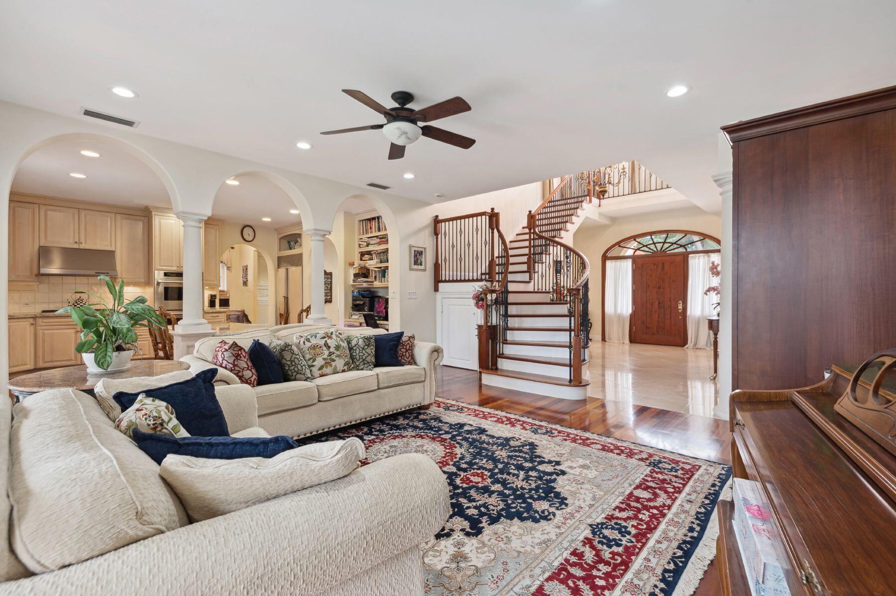 310 N Atlantic Drive, Lantana