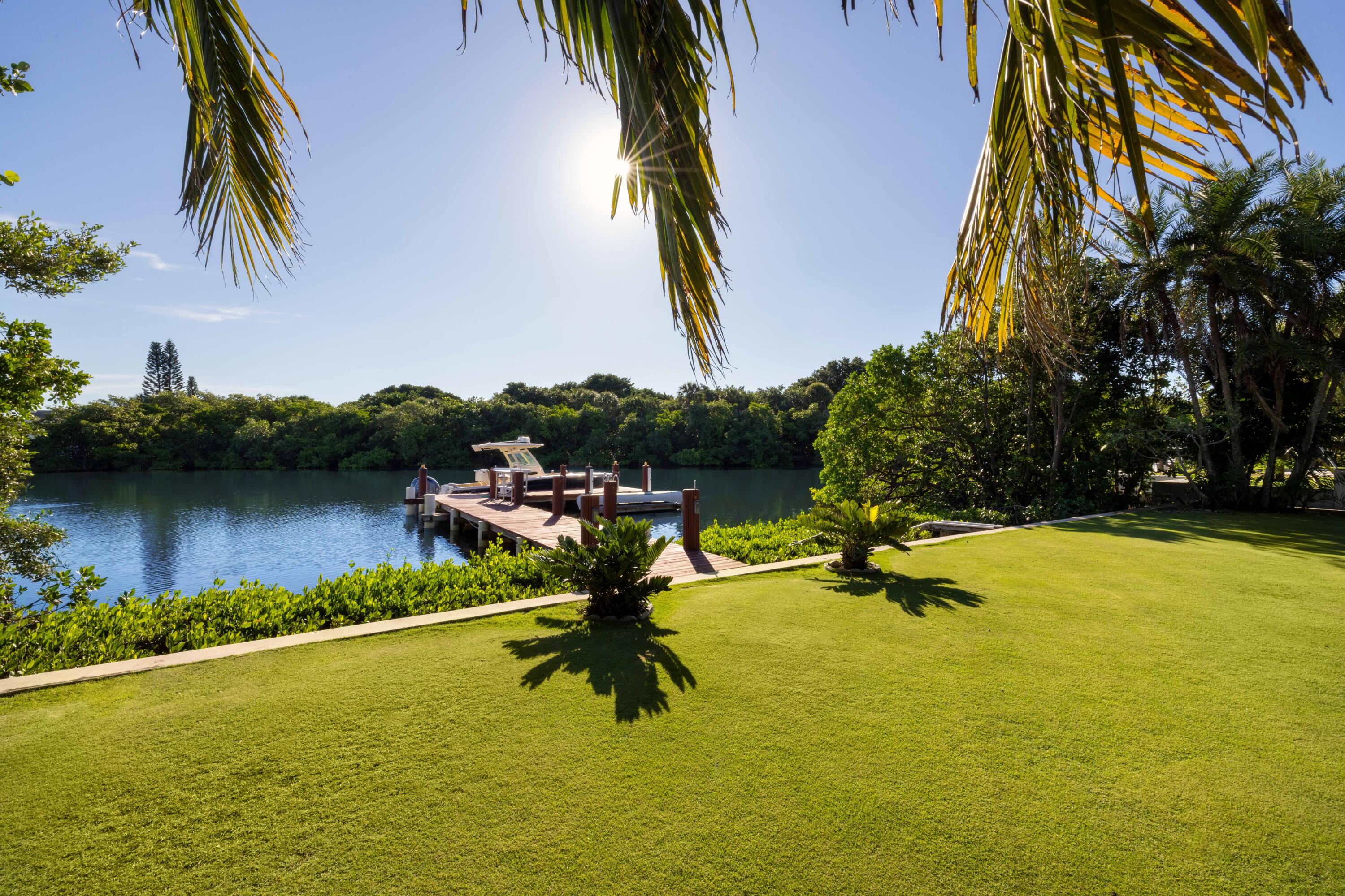 310 N Atlantic Drive, Lantana