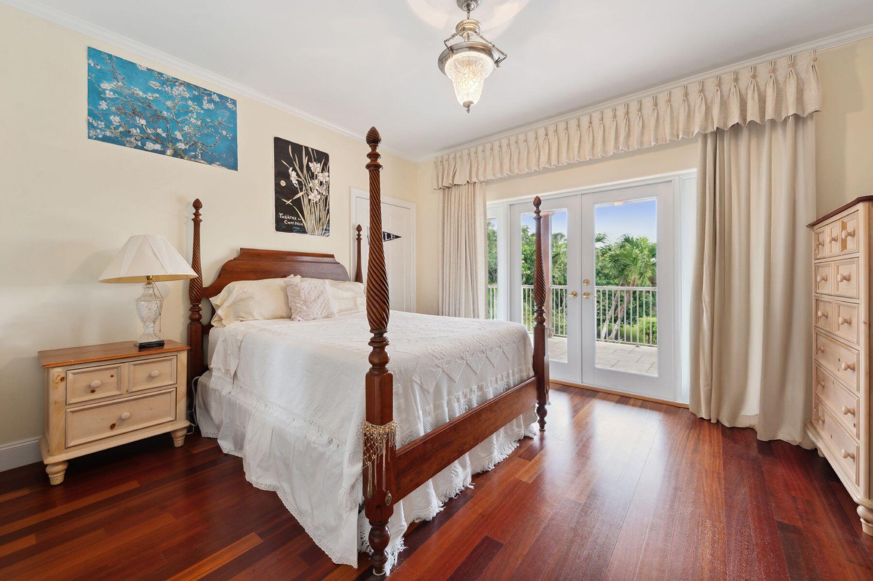 310 N Atlantic Drive, Lantana