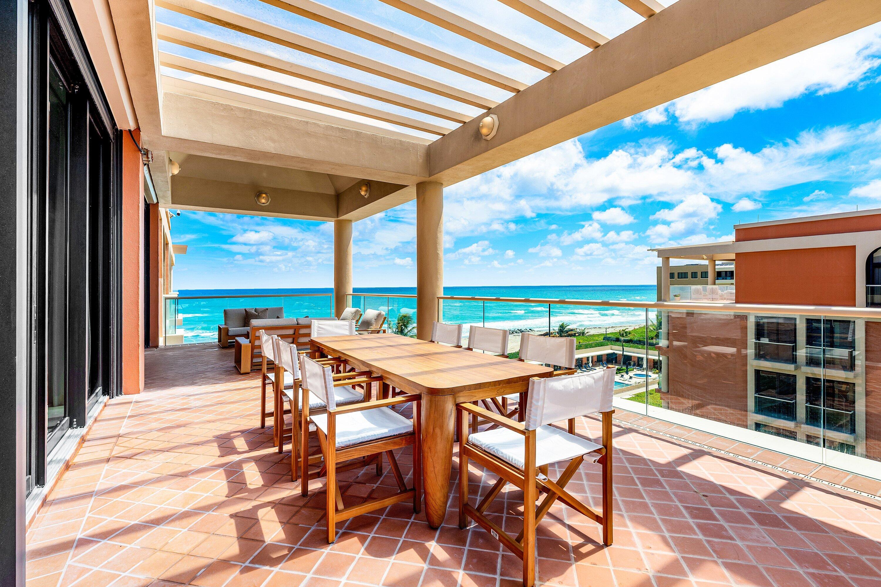 2 N Breakers Row N Ph4