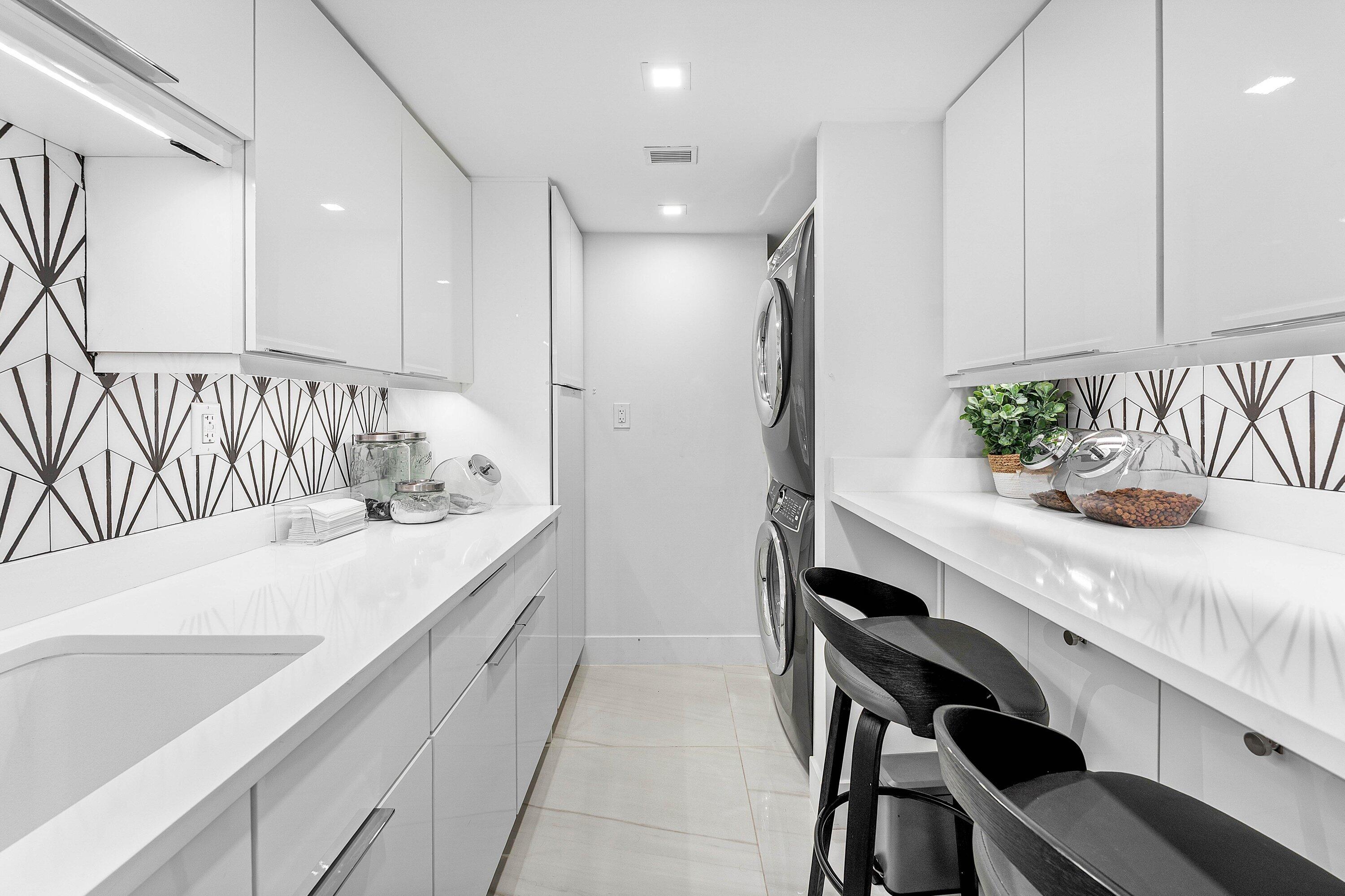 3300 S Ocean Boulevard 401s