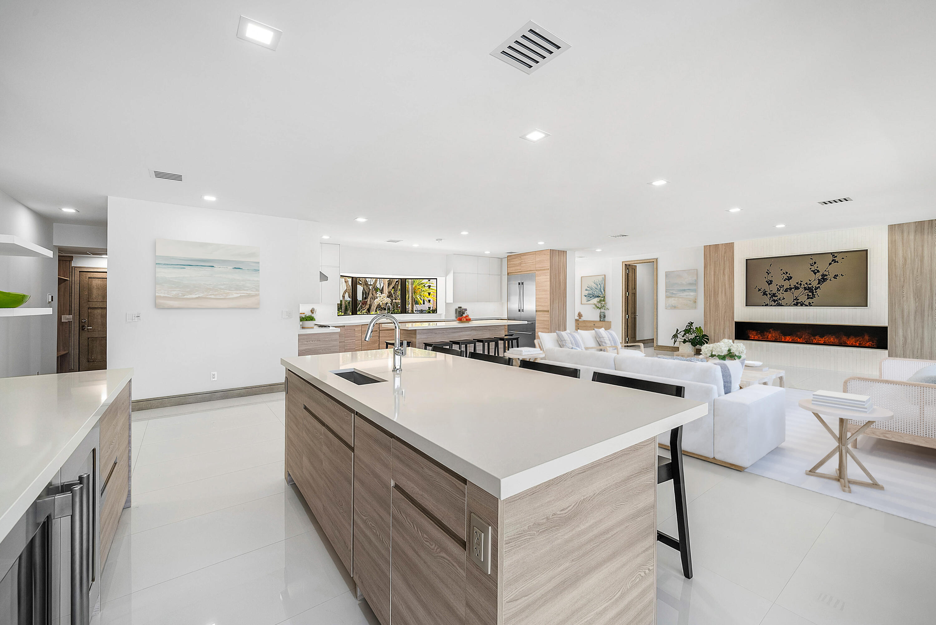 40 Spoonbill Road