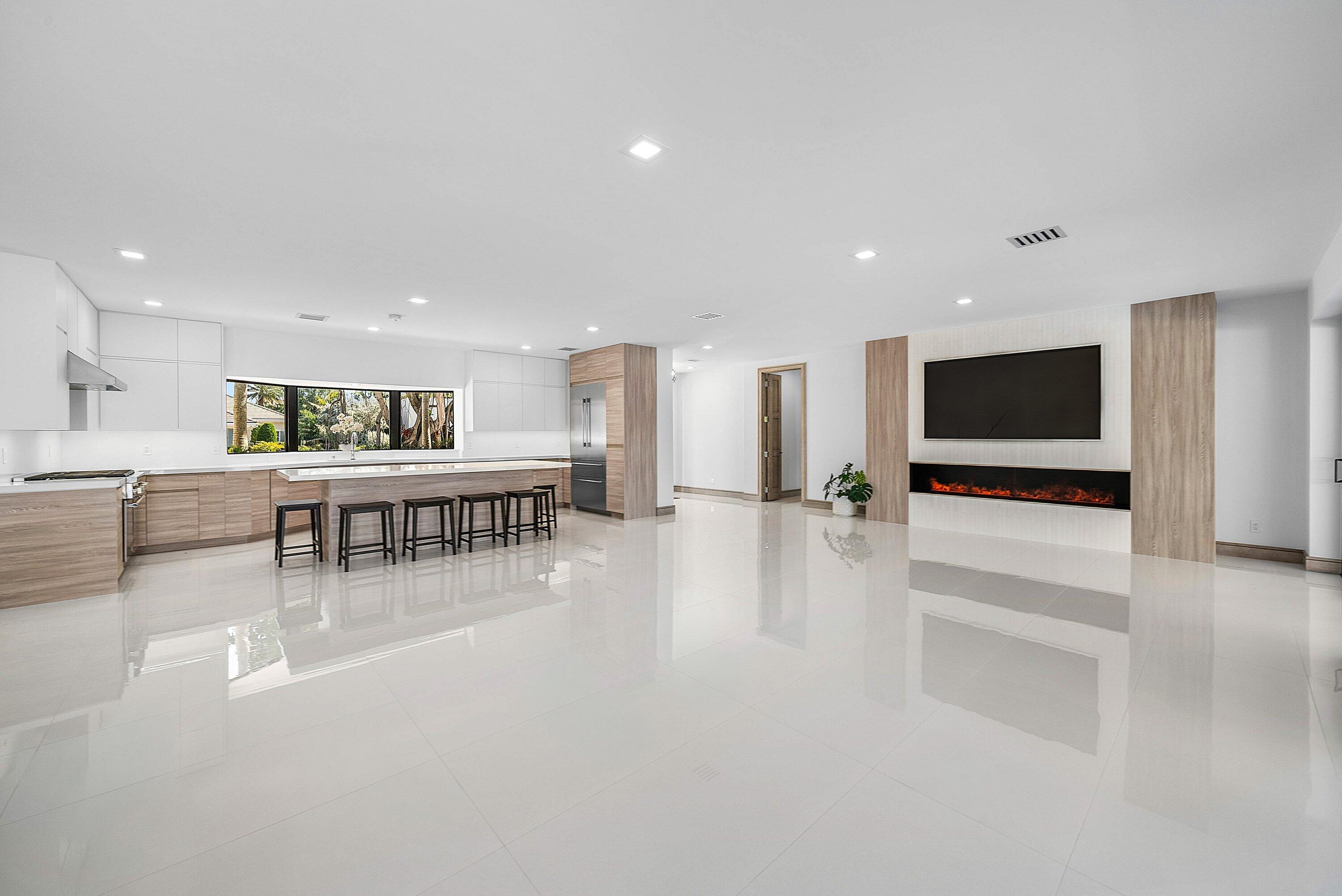 40 Spoonbill Road