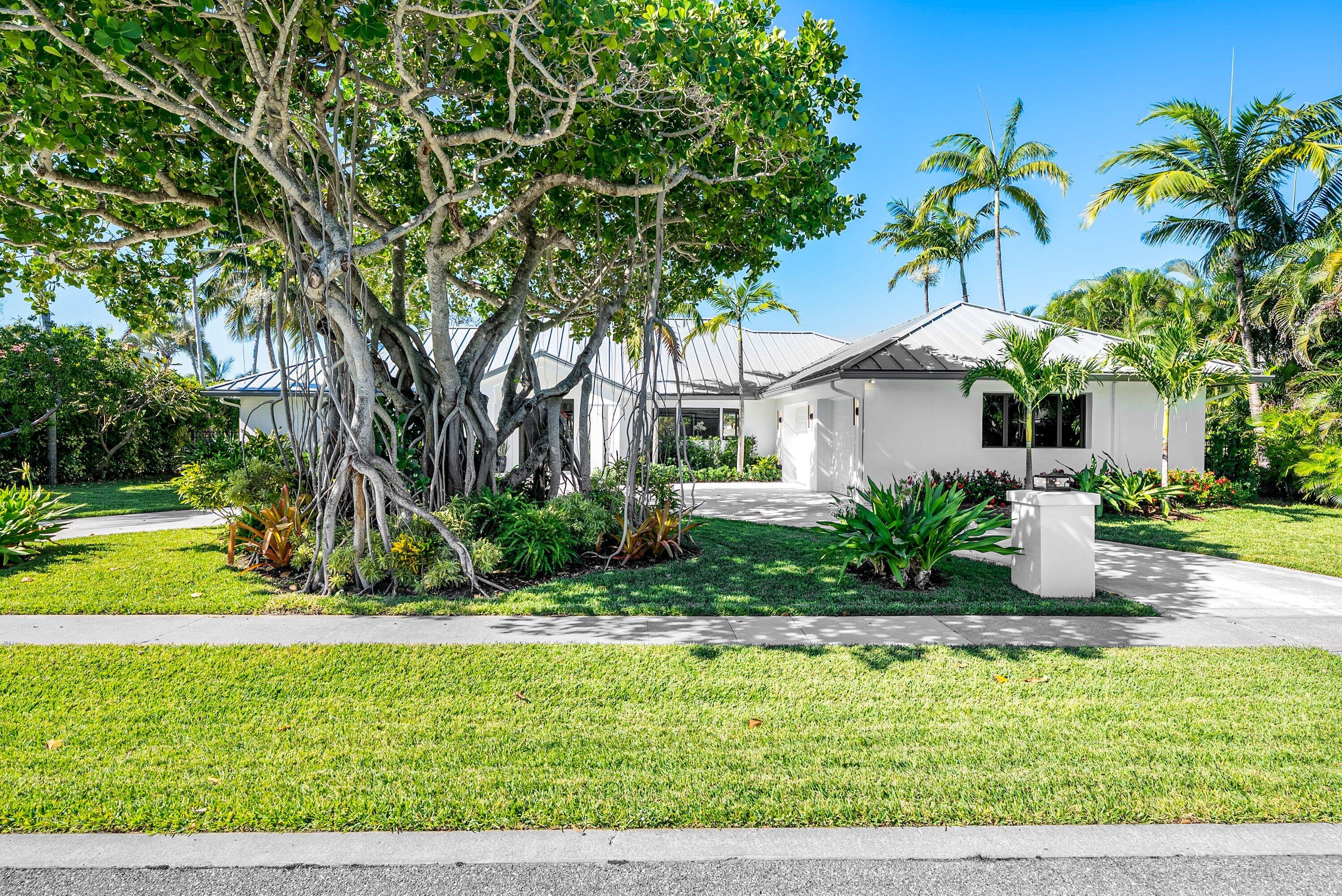 40 Spoonbill Road