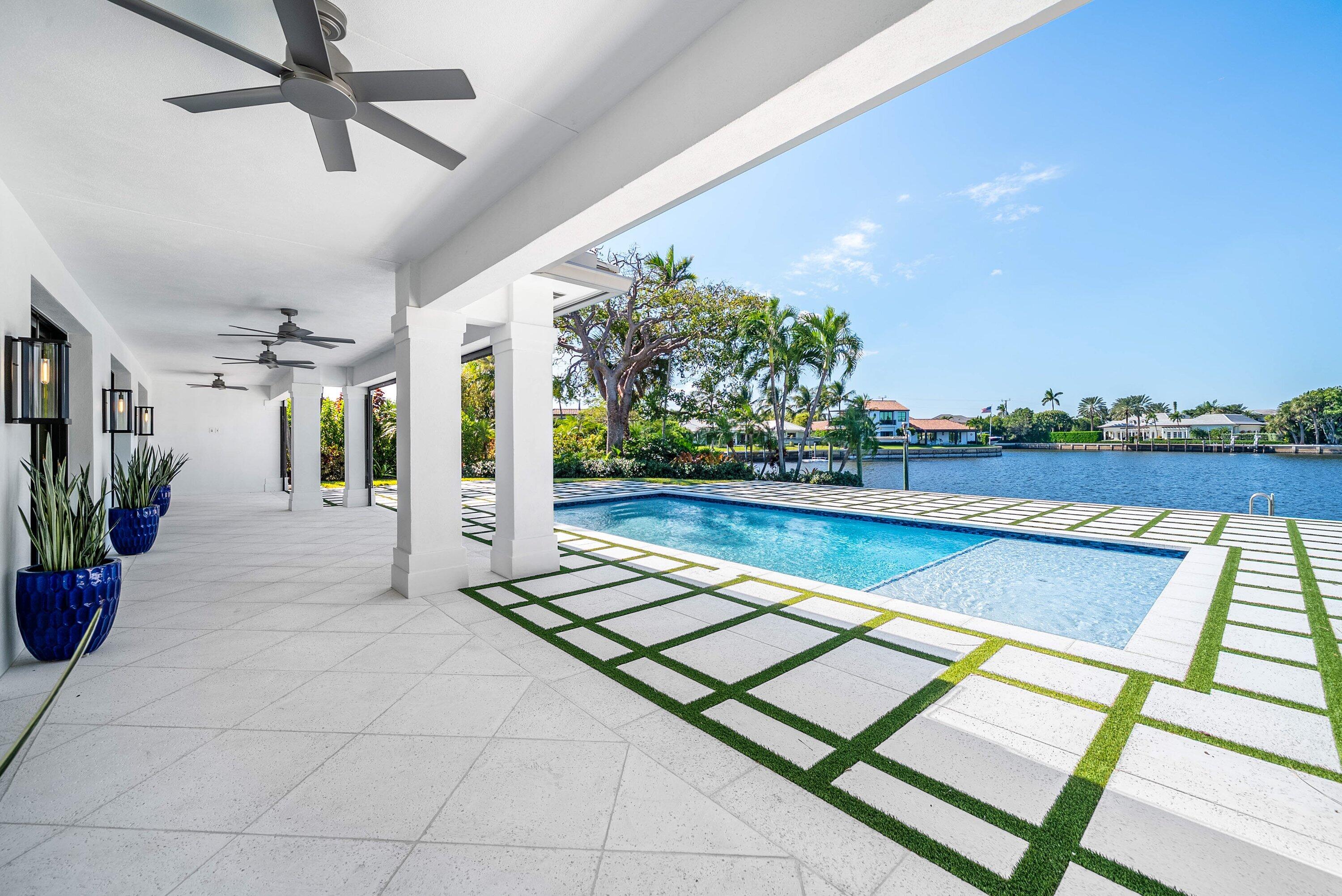 40 Spoonbill Road
