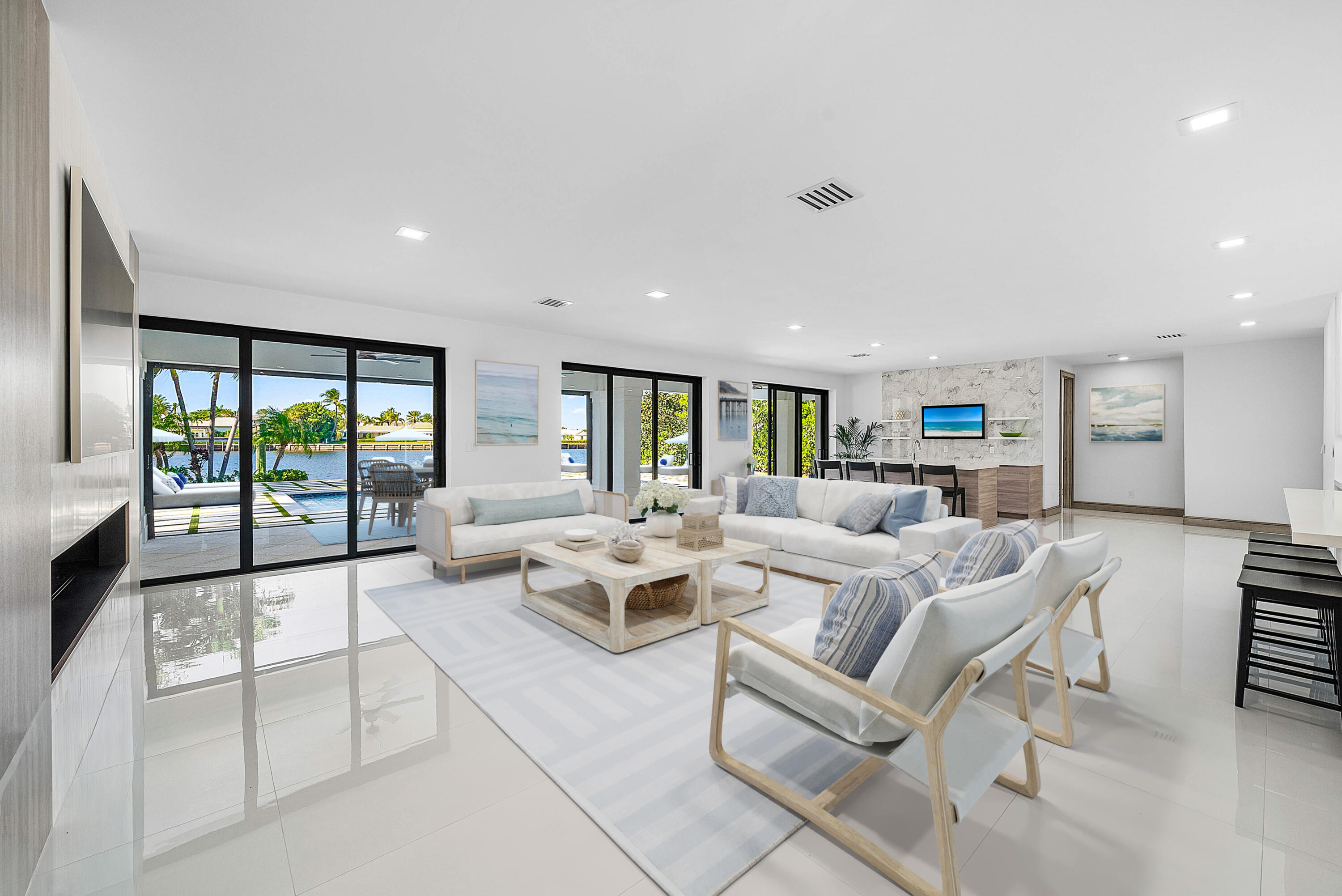 40 Spoonbill Road