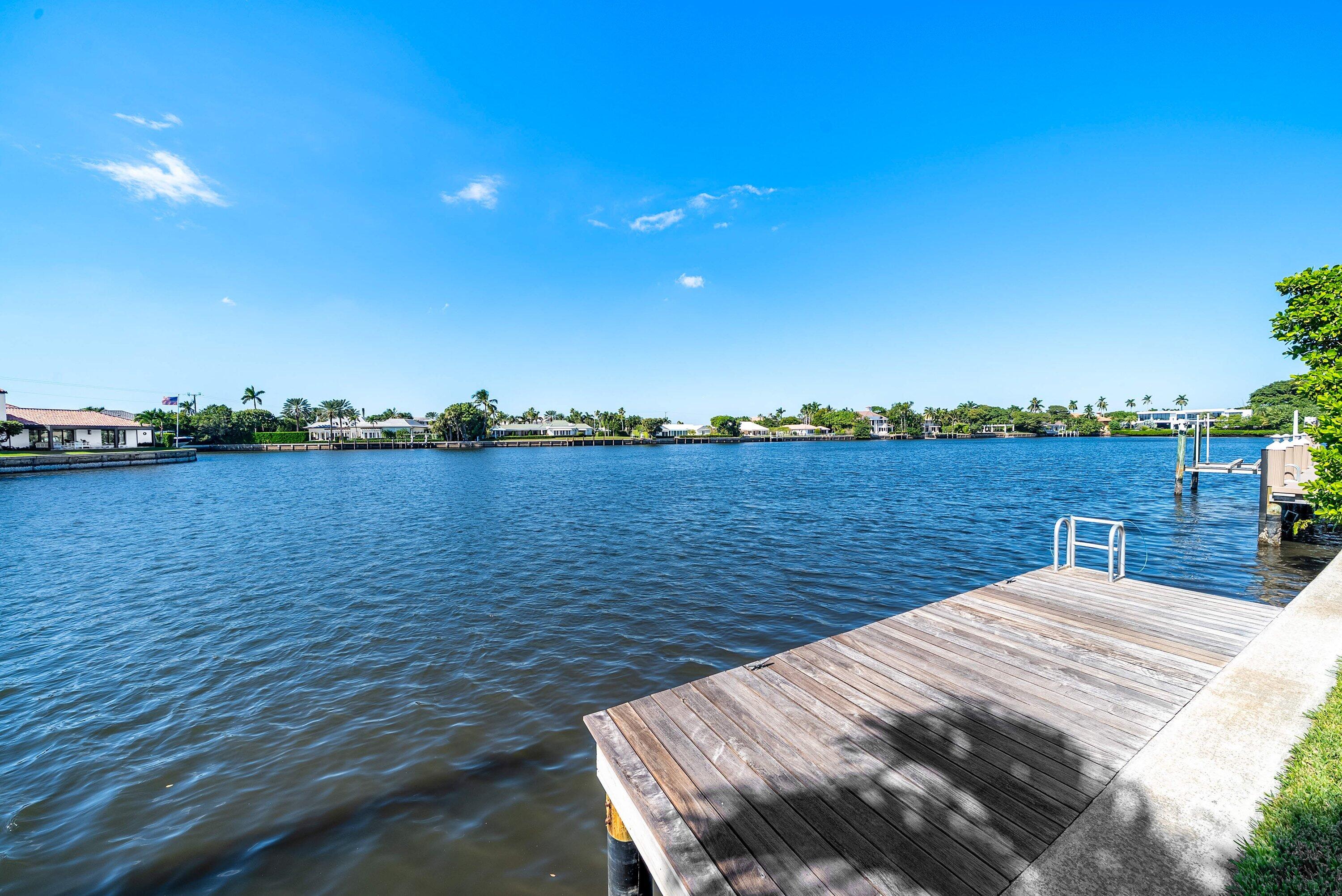 40 Spoonbill Road