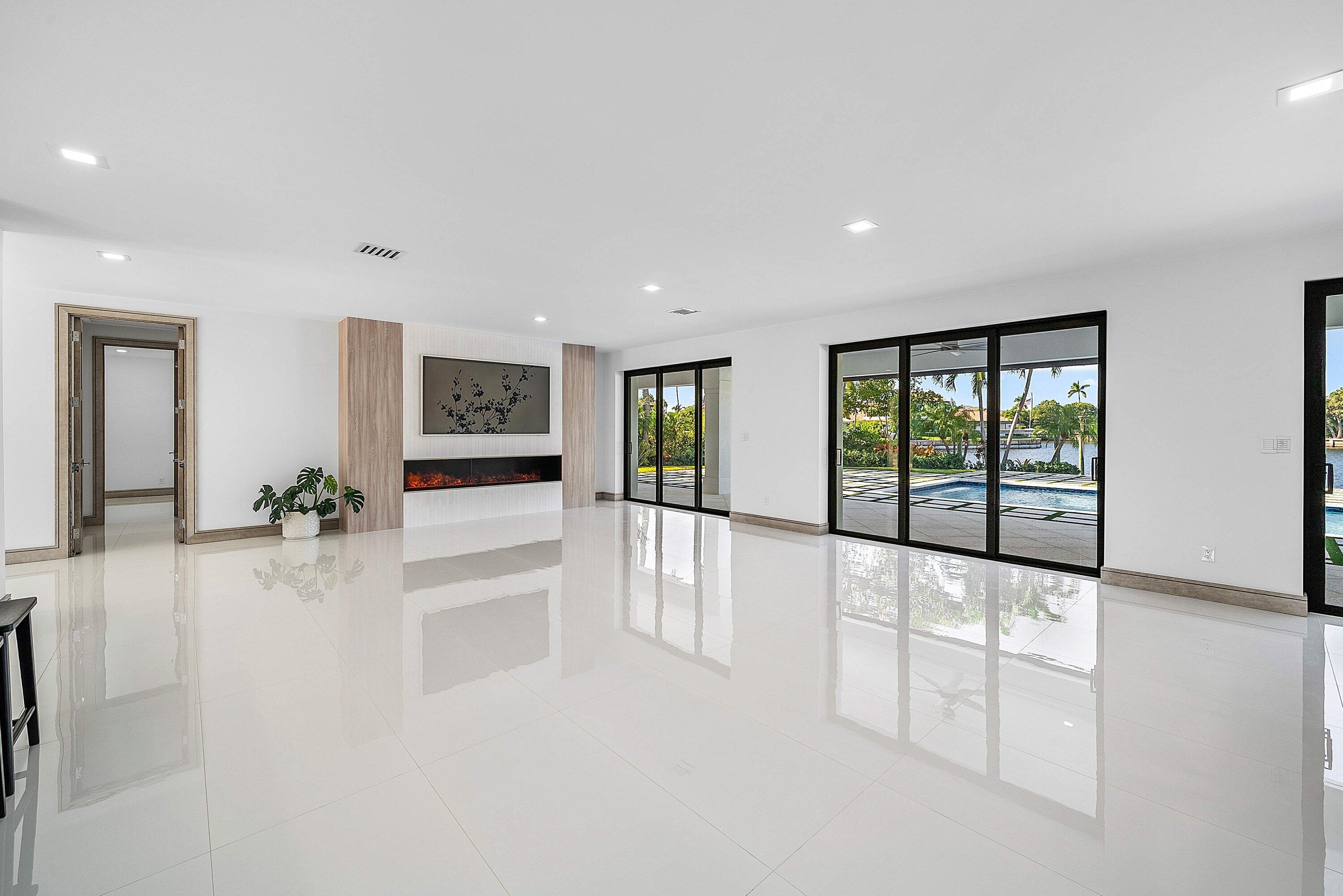 40 Spoonbill Road