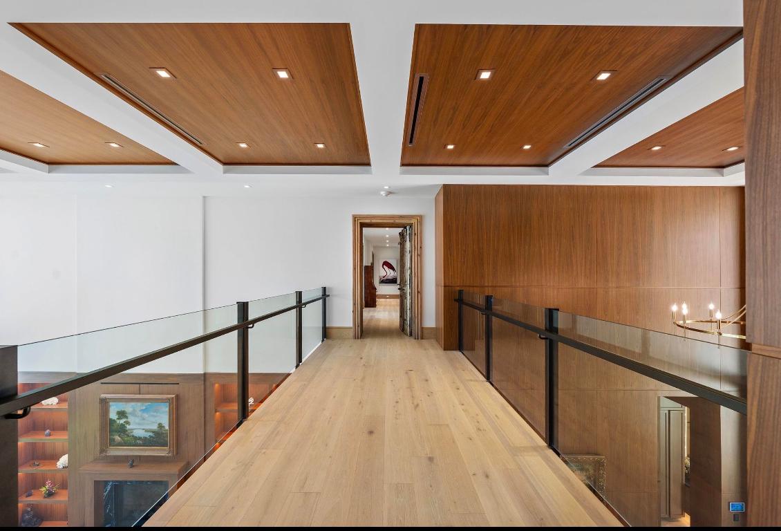 1260 S Ocean Boulevard