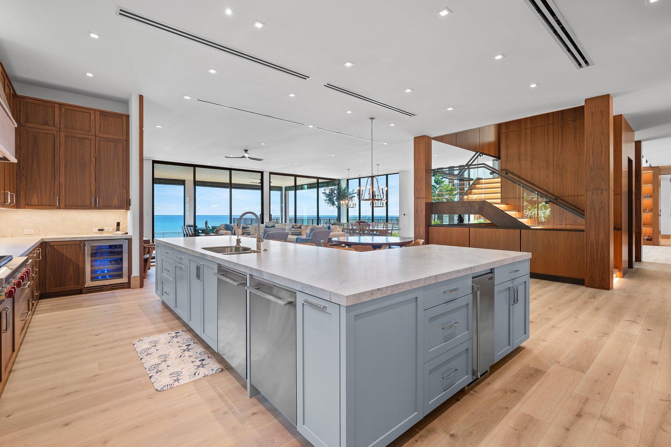 1260 S Ocean Boulevard