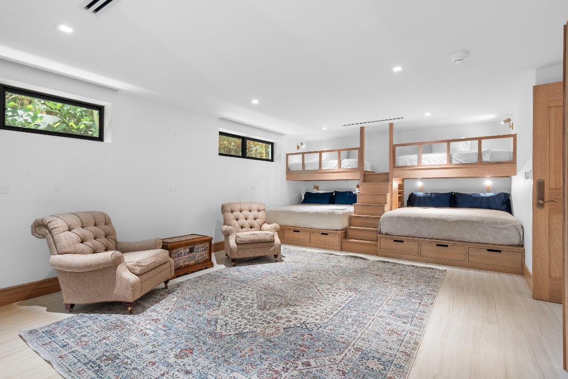 1260 S Ocean Boulevard