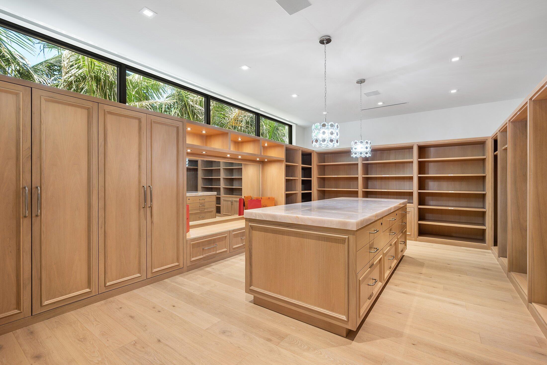 1260 S Ocean Boulevard