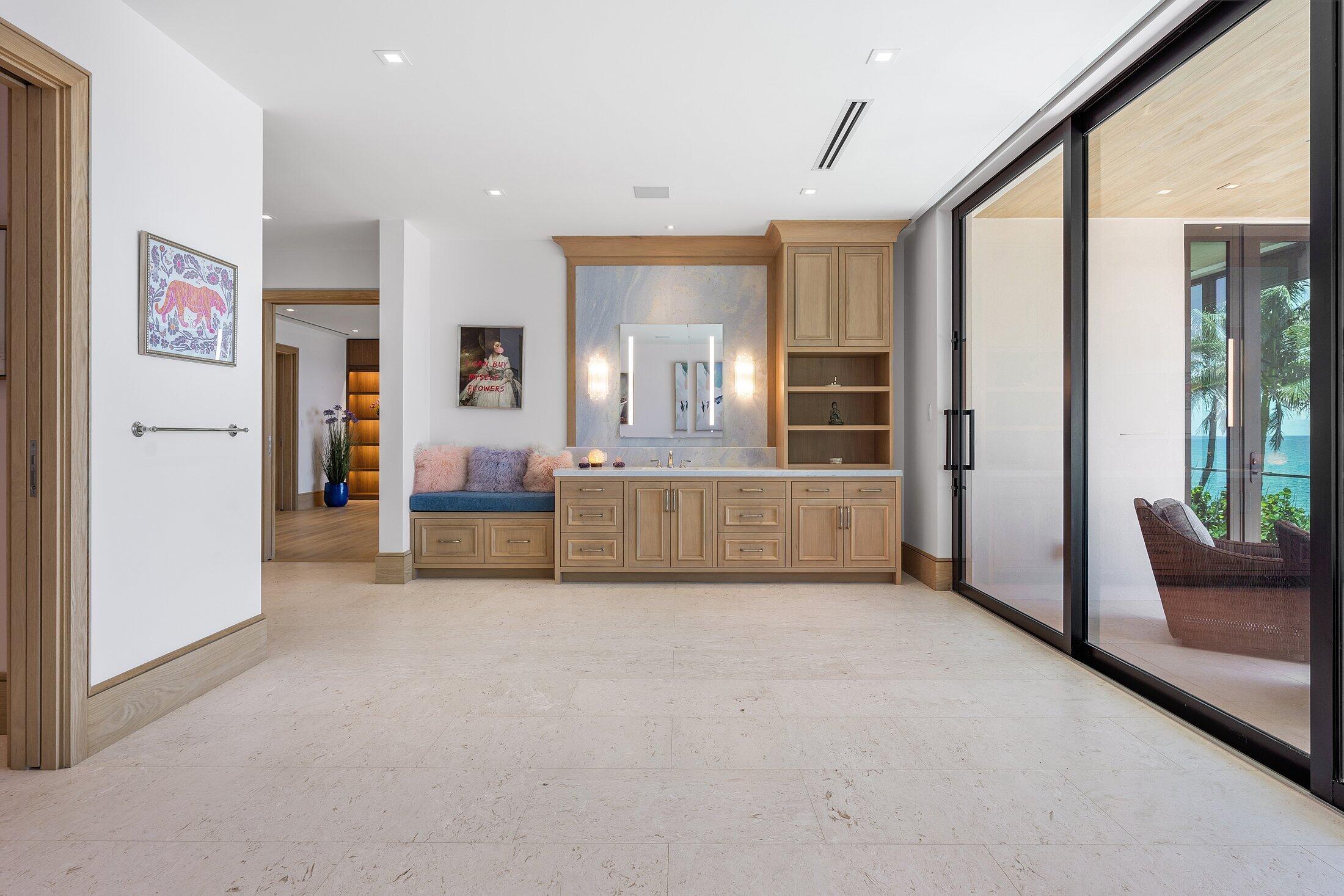 1260 S Ocean Boulevard