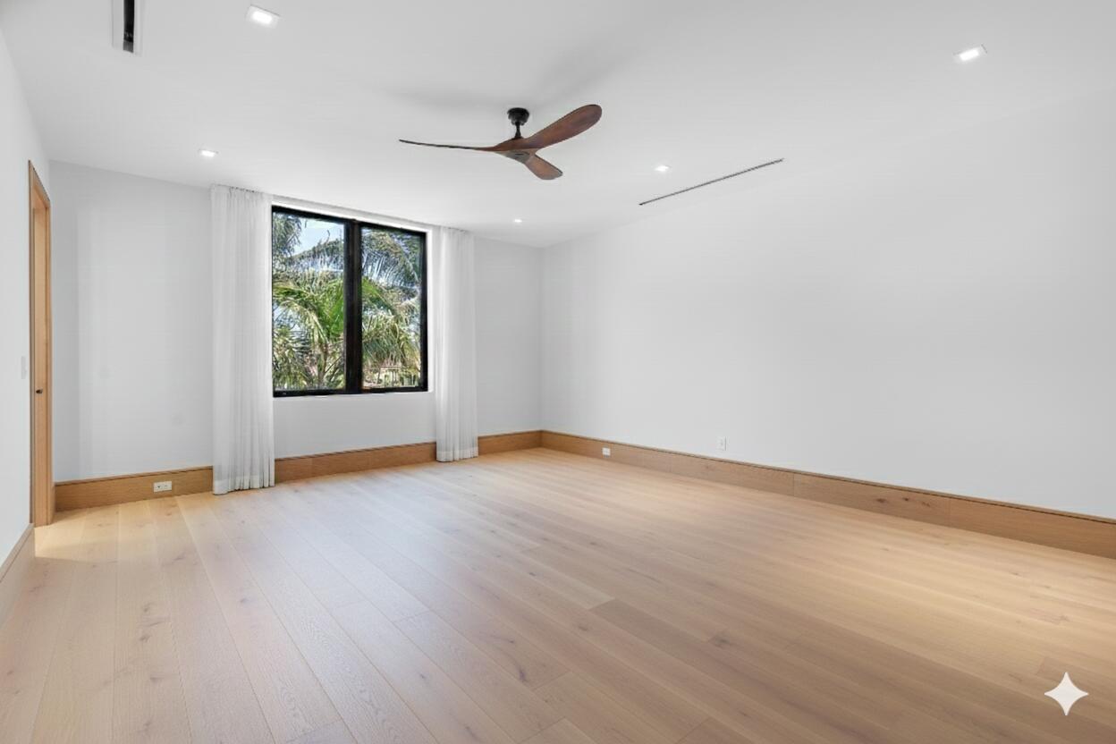 1260 S Ocean Boulevard