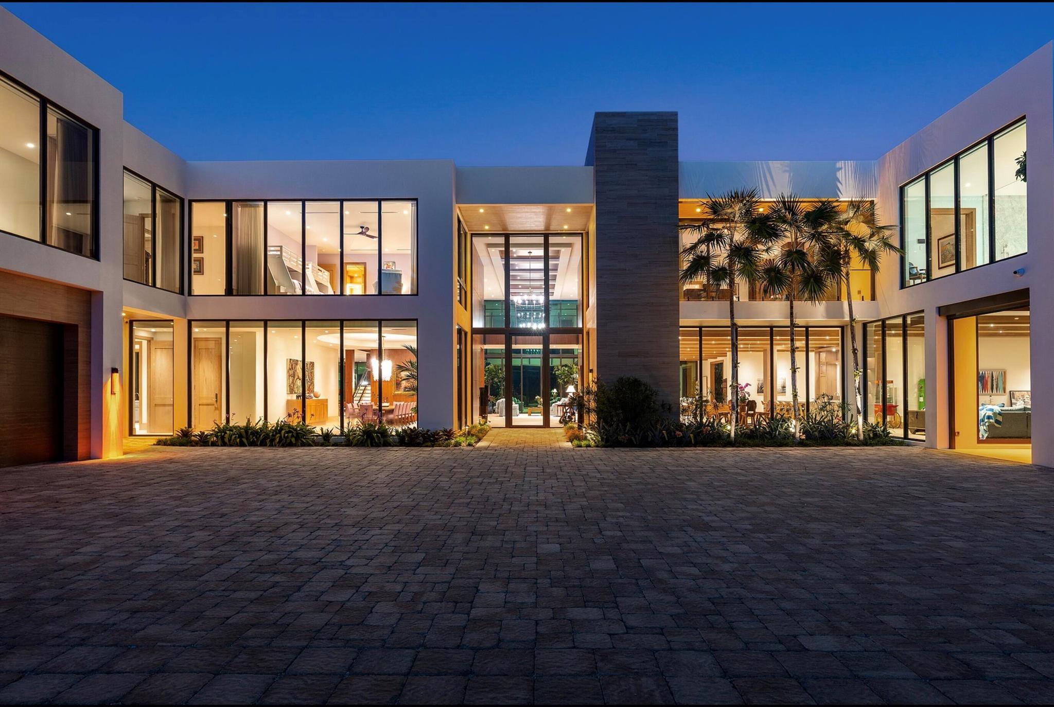 1260 S Ocean Boulevard