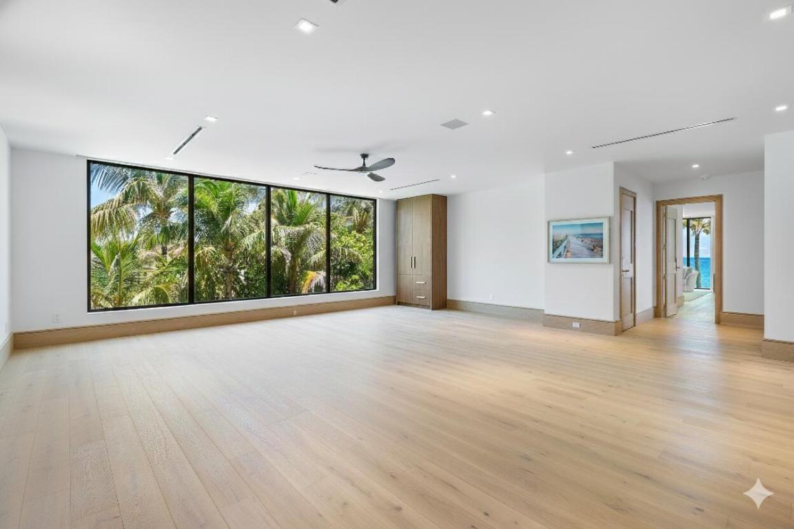 1260 S Ocean Boulevard