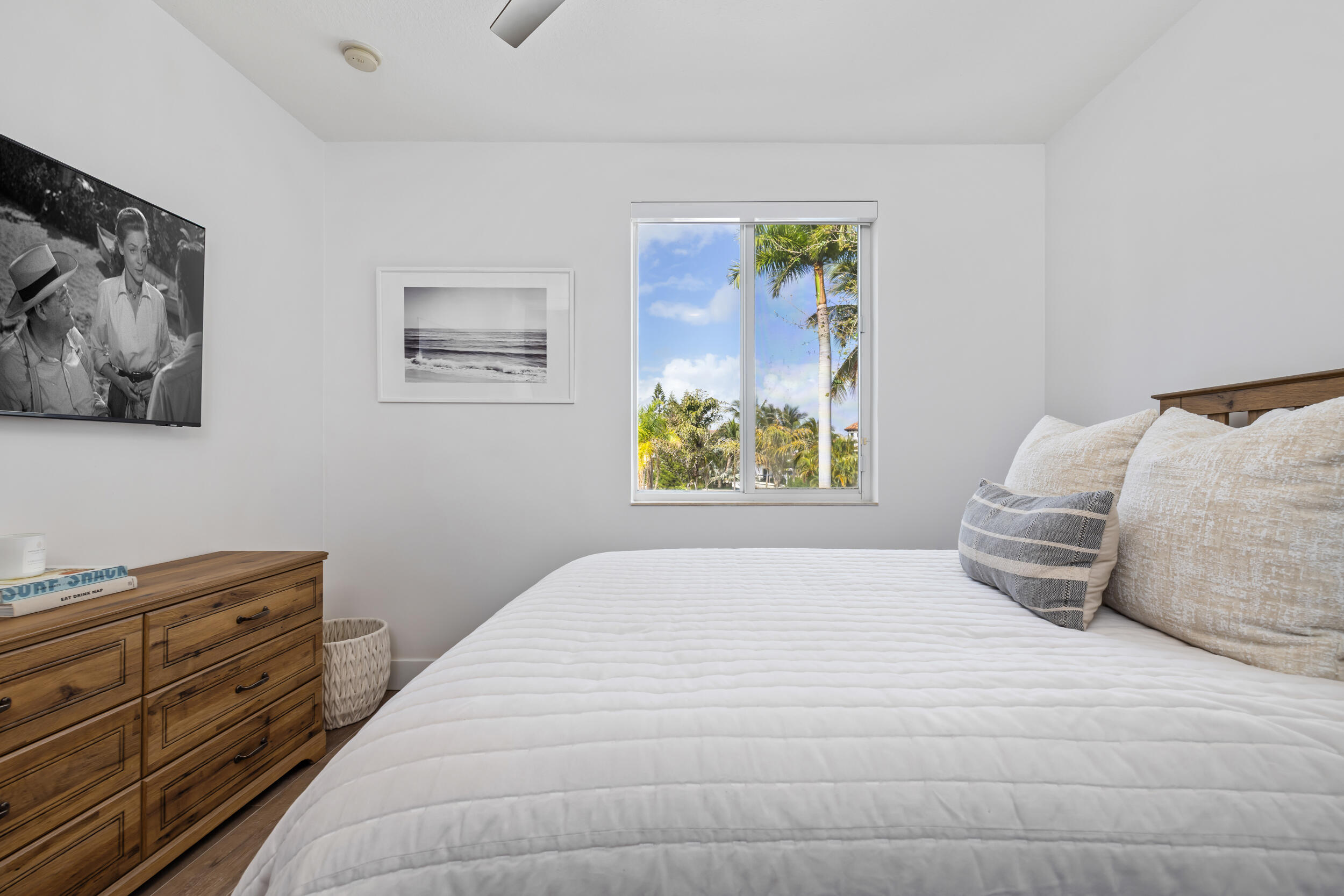 3041 Waterside Circle