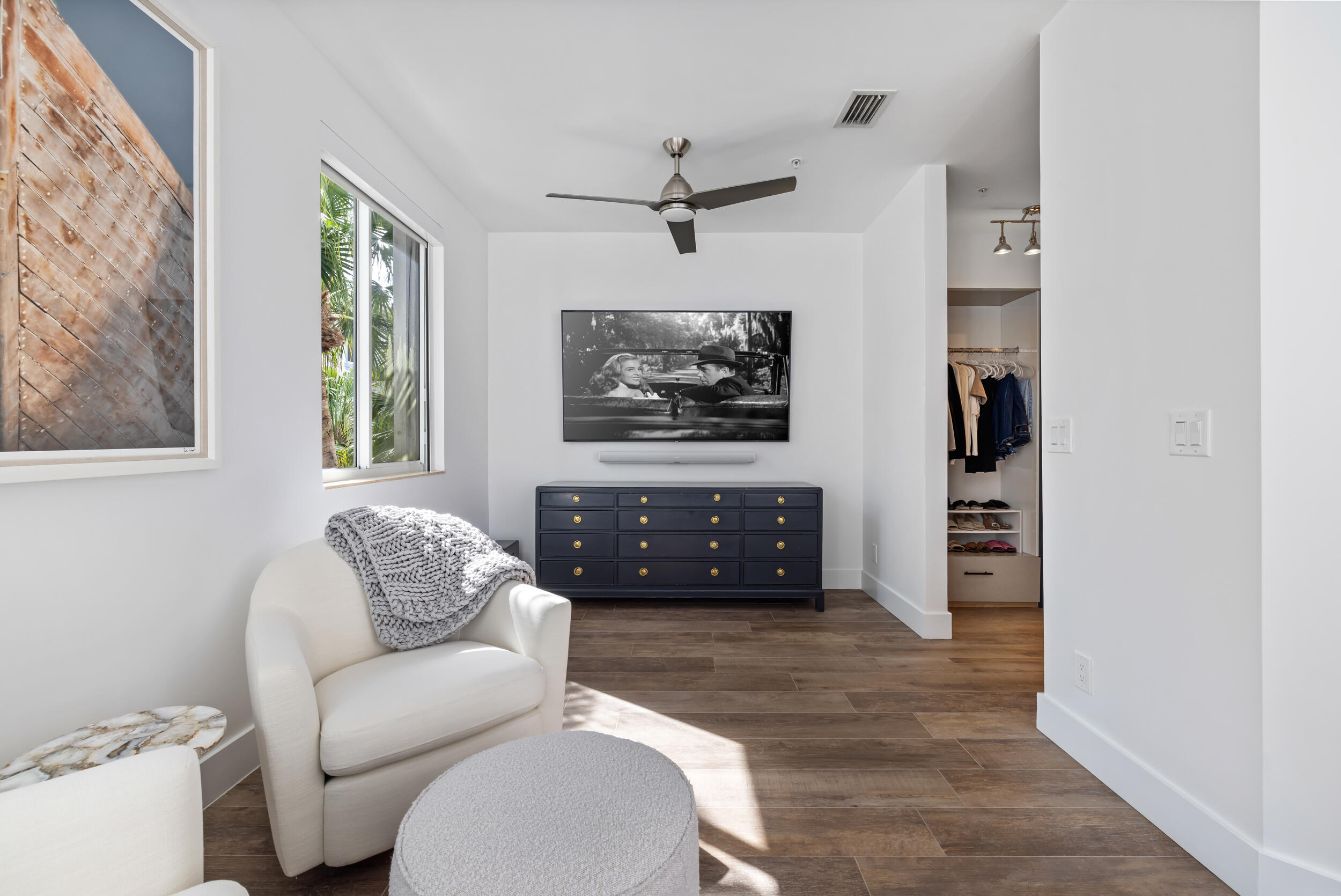 3041 Waterside Circle