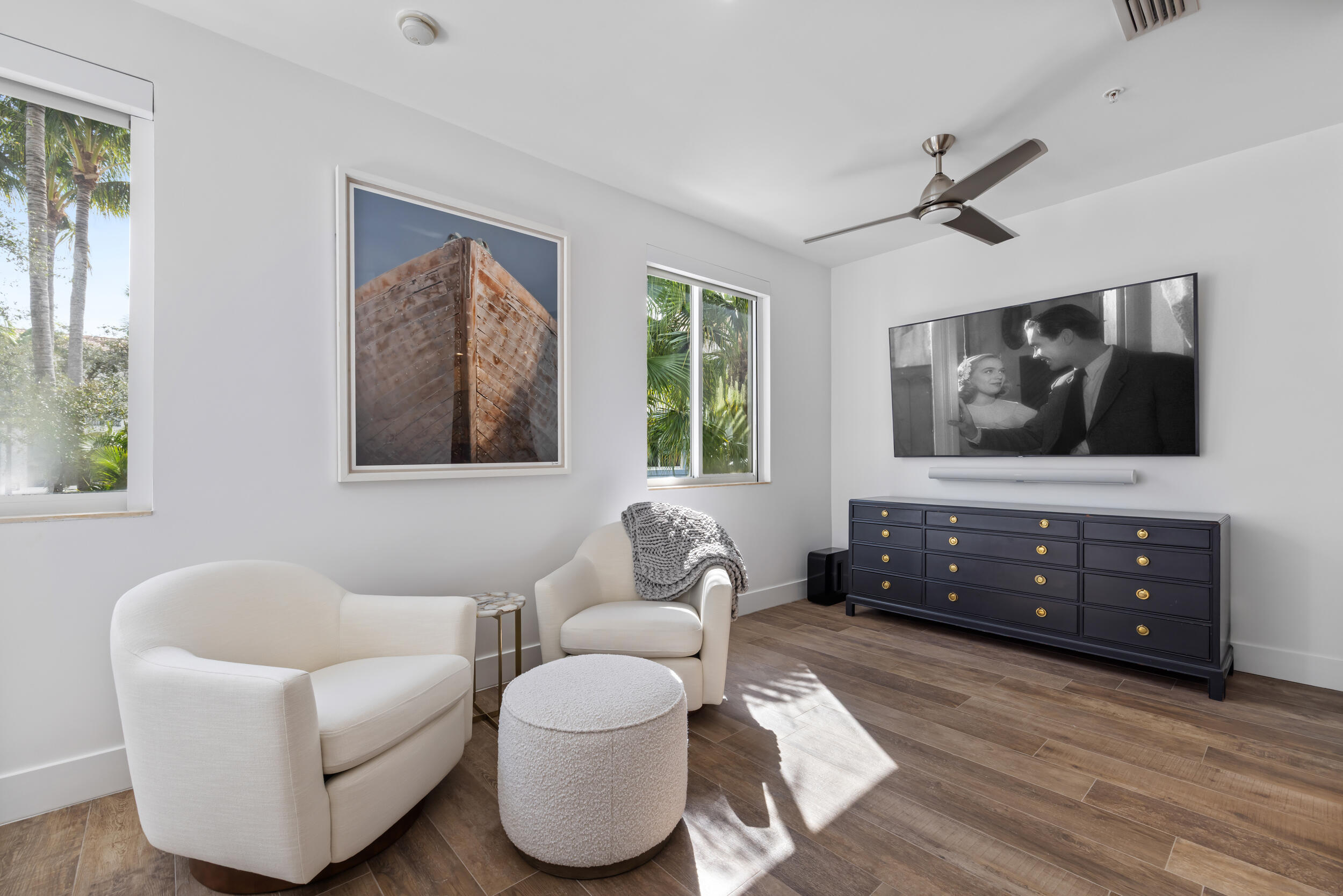 3041 Waterside Circle