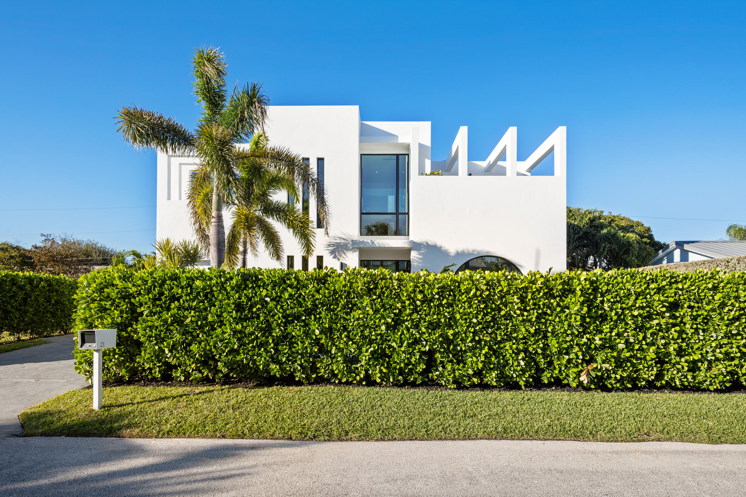 21 Hersey Drive, Ocean Ridge