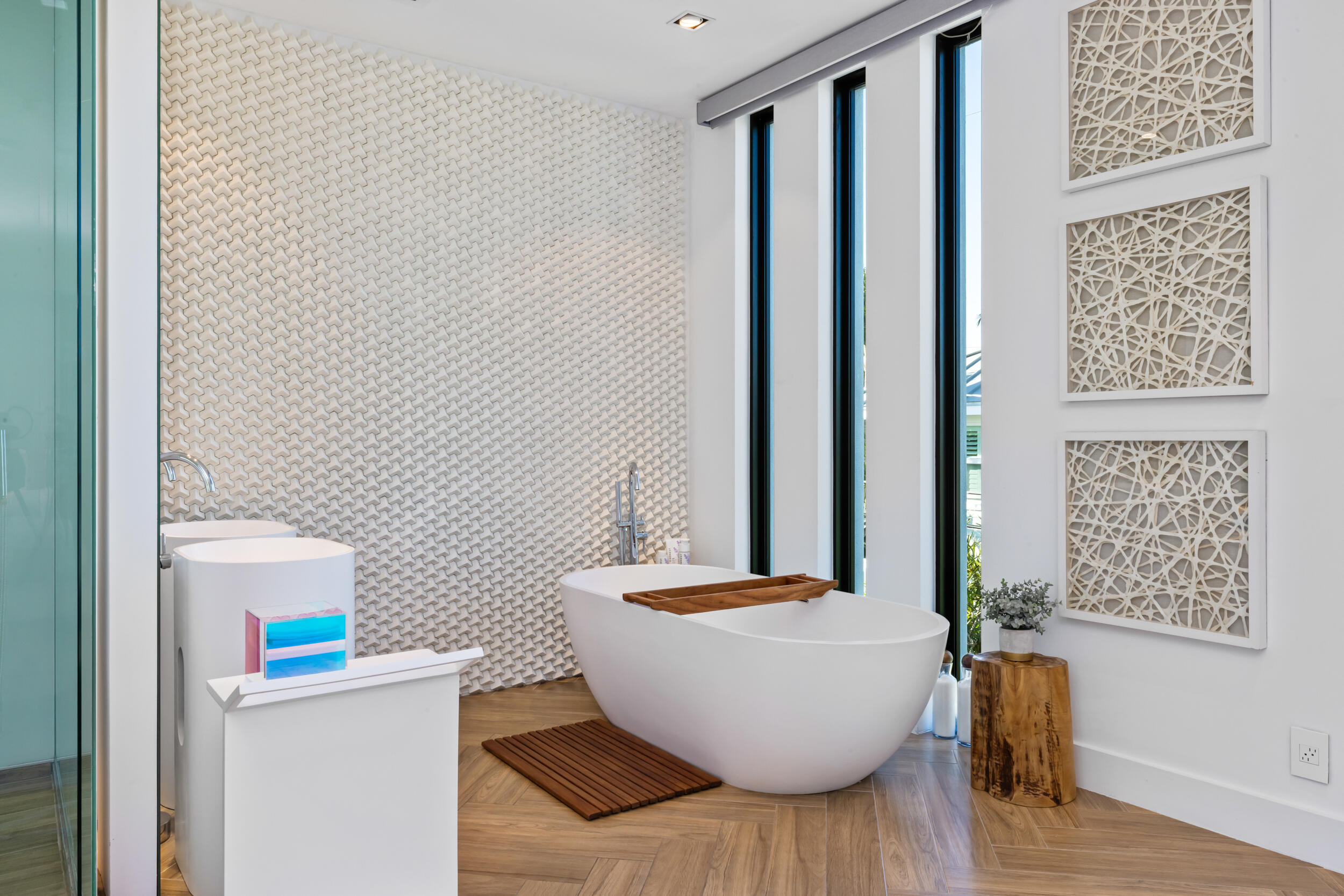 21 Hersey Drive, Ocean Ridge