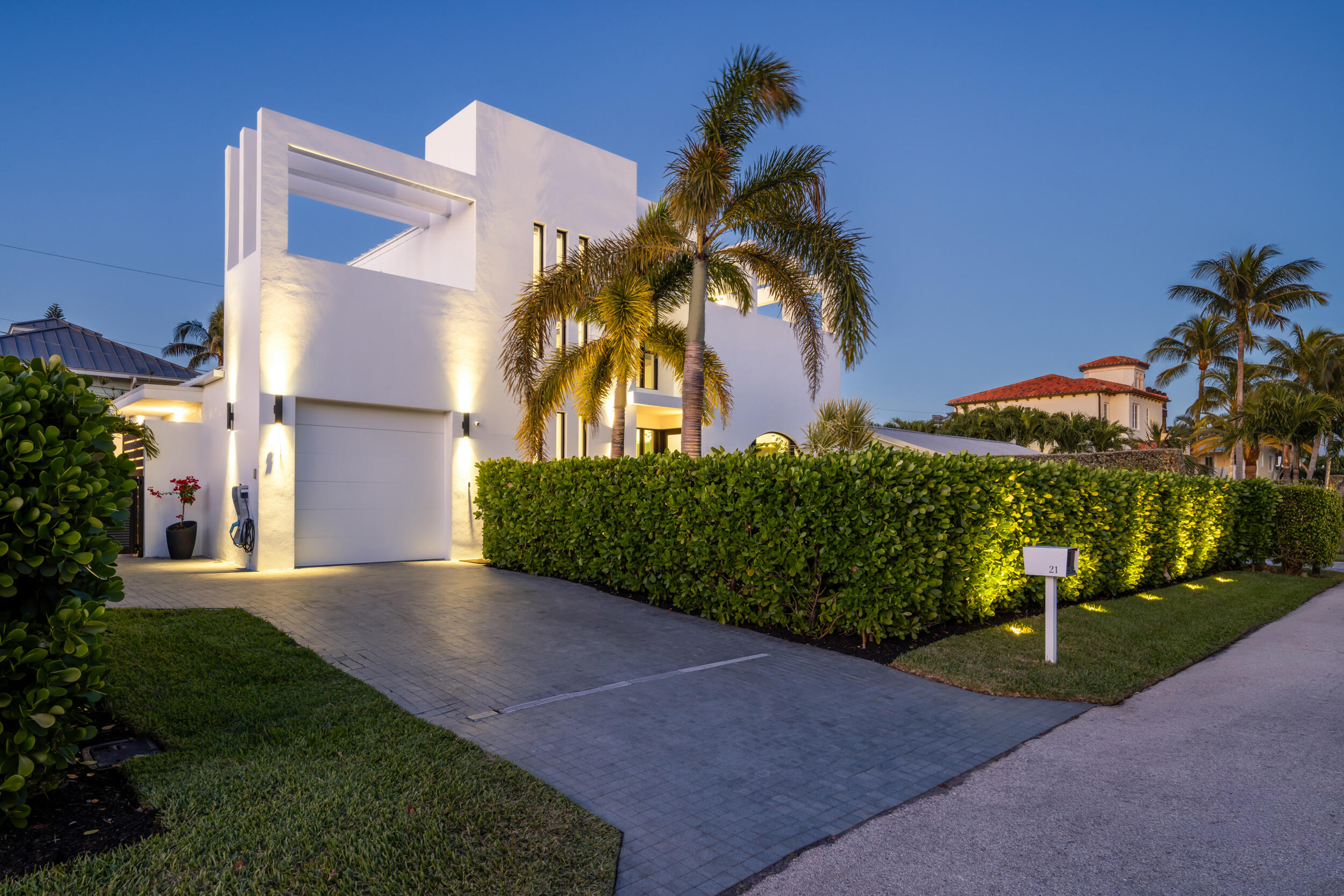 21 Hersey Drive, Ocean Ridge