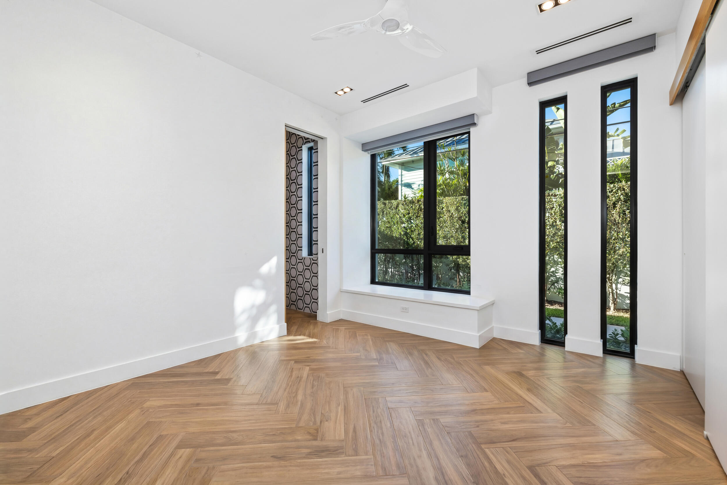 21 Hersey Drive, Ocean Ridge