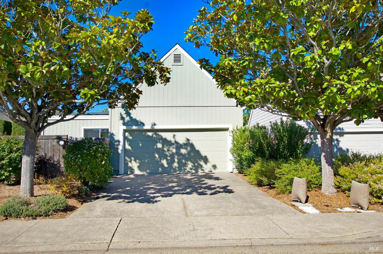 1317 Avenida Sebastiani